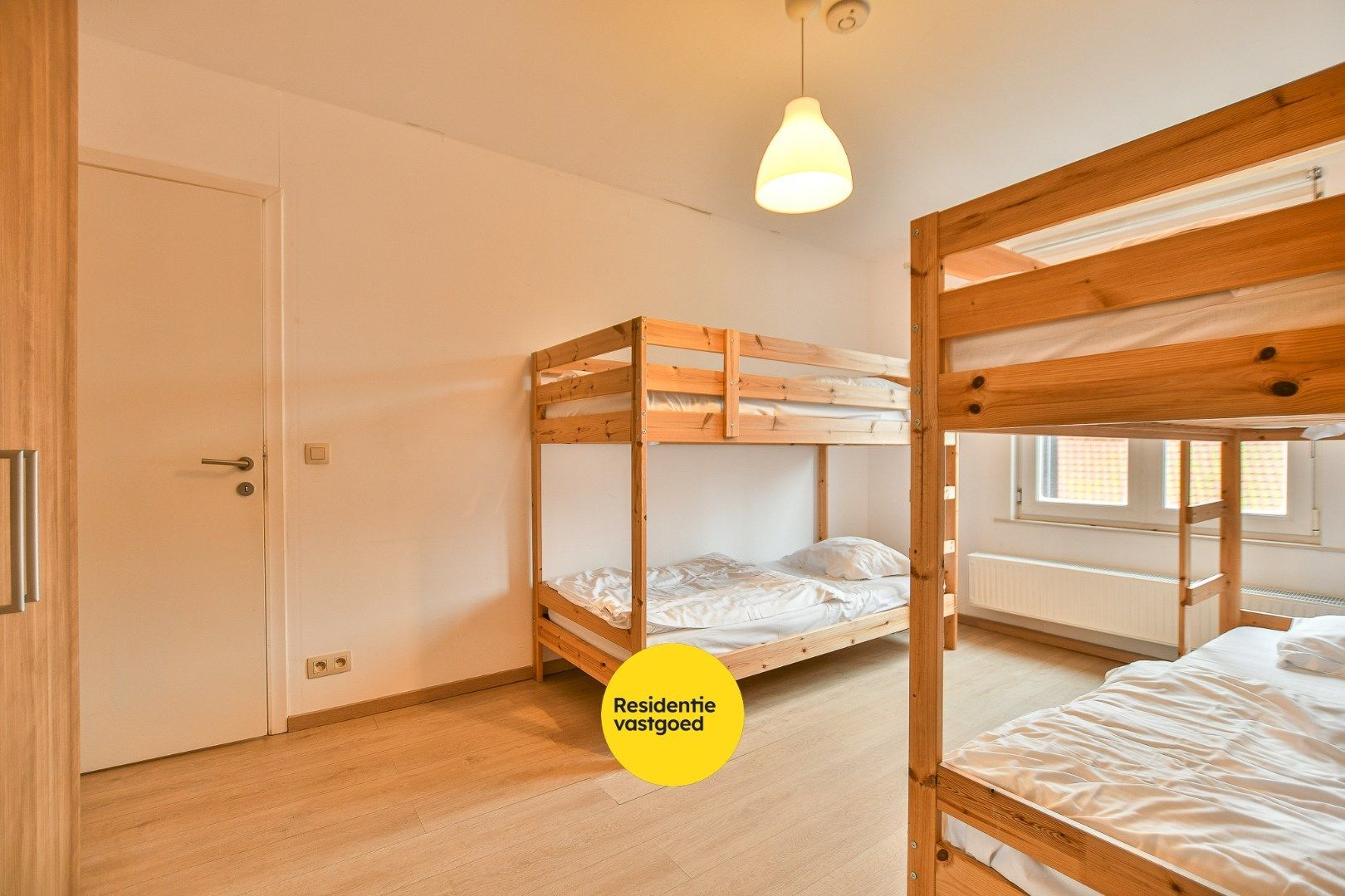 Comfortabel triplexappartement met 3 slaapkamers en terras in hartje Blankenberge foto 27