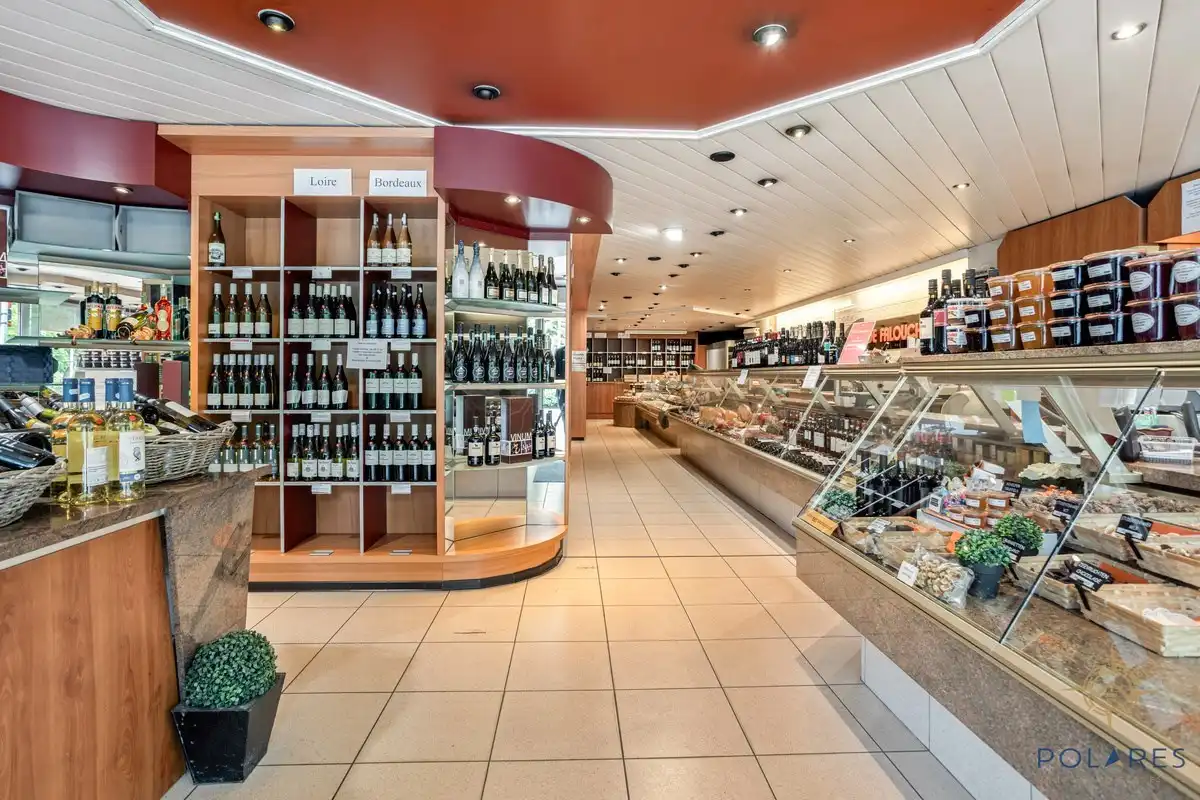 handelspand met ruime woning foto 4