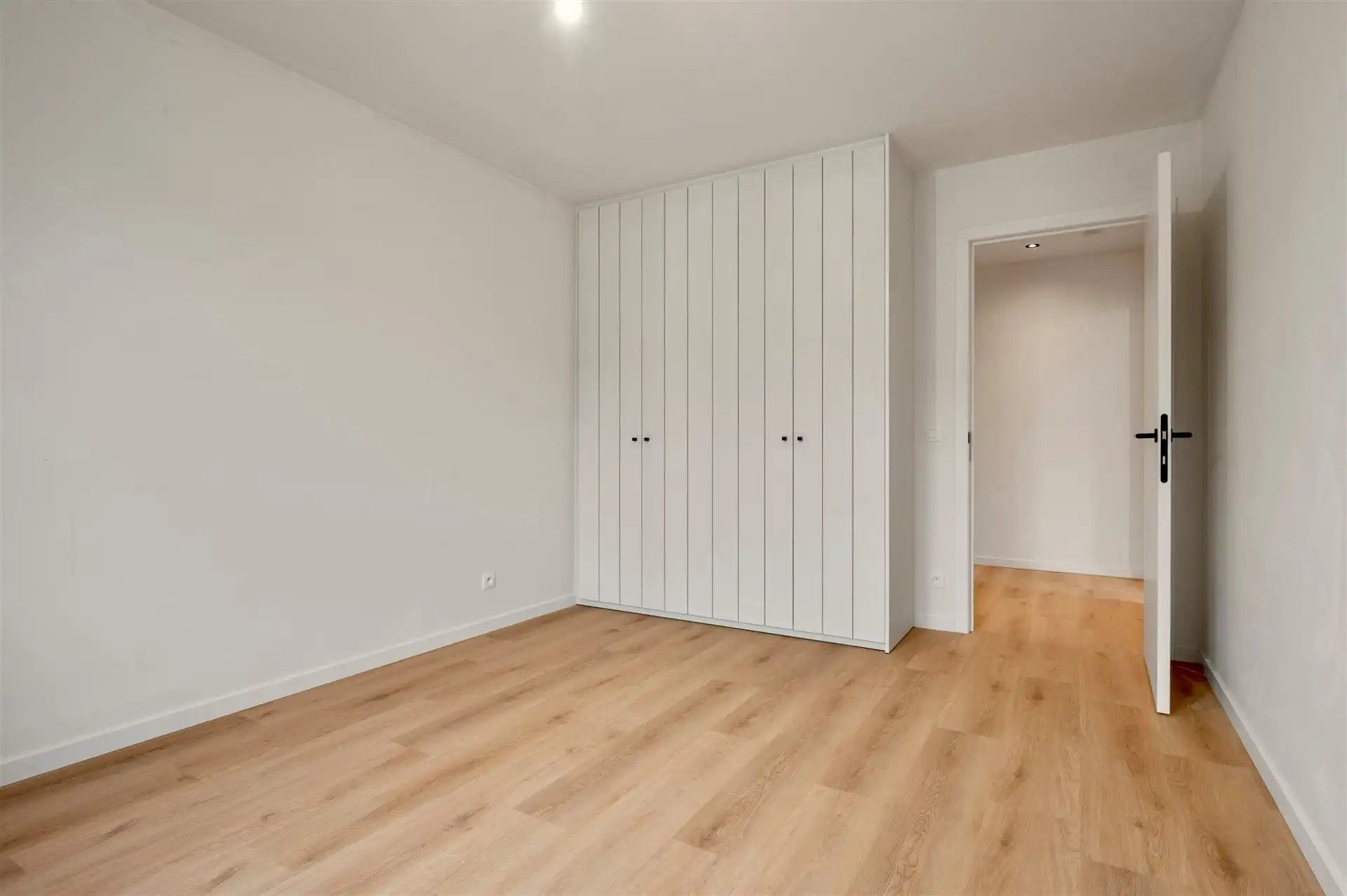 Prachtige en rustig gelegen nieuwbouwwoning met tuin foto 19