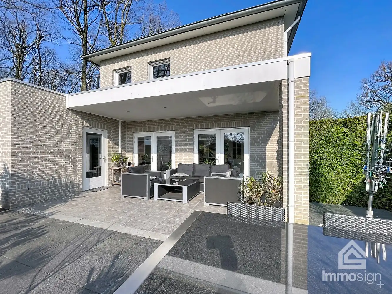 Instapklare gezinswoning in een uitzonderlijk rustige omgeving te Molenbeersel foto 9