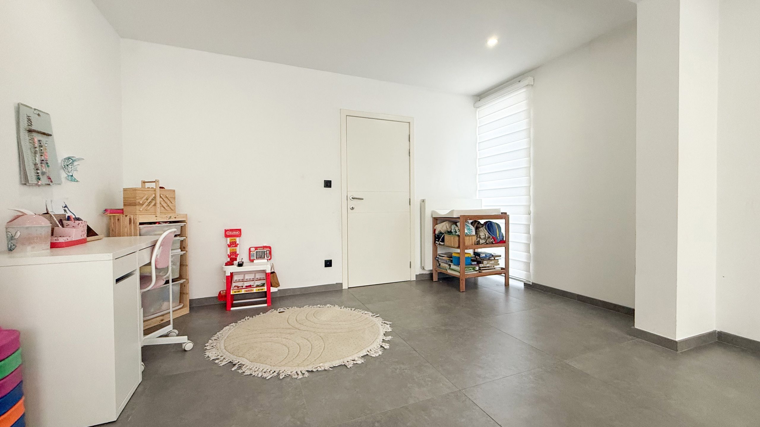 Instapklare halfopen bebouwing op topligging dicht aan natuurzone! foto 15