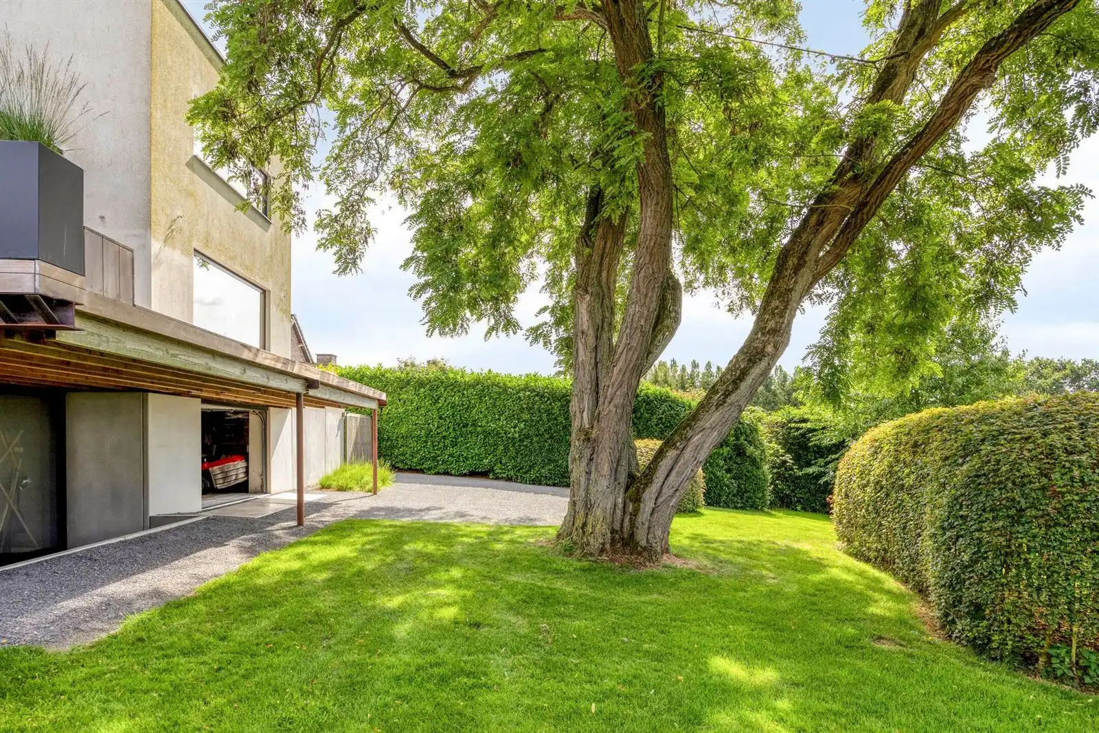 Villa met 4 slaapkamers, tuin met zwemvijver  foto 26