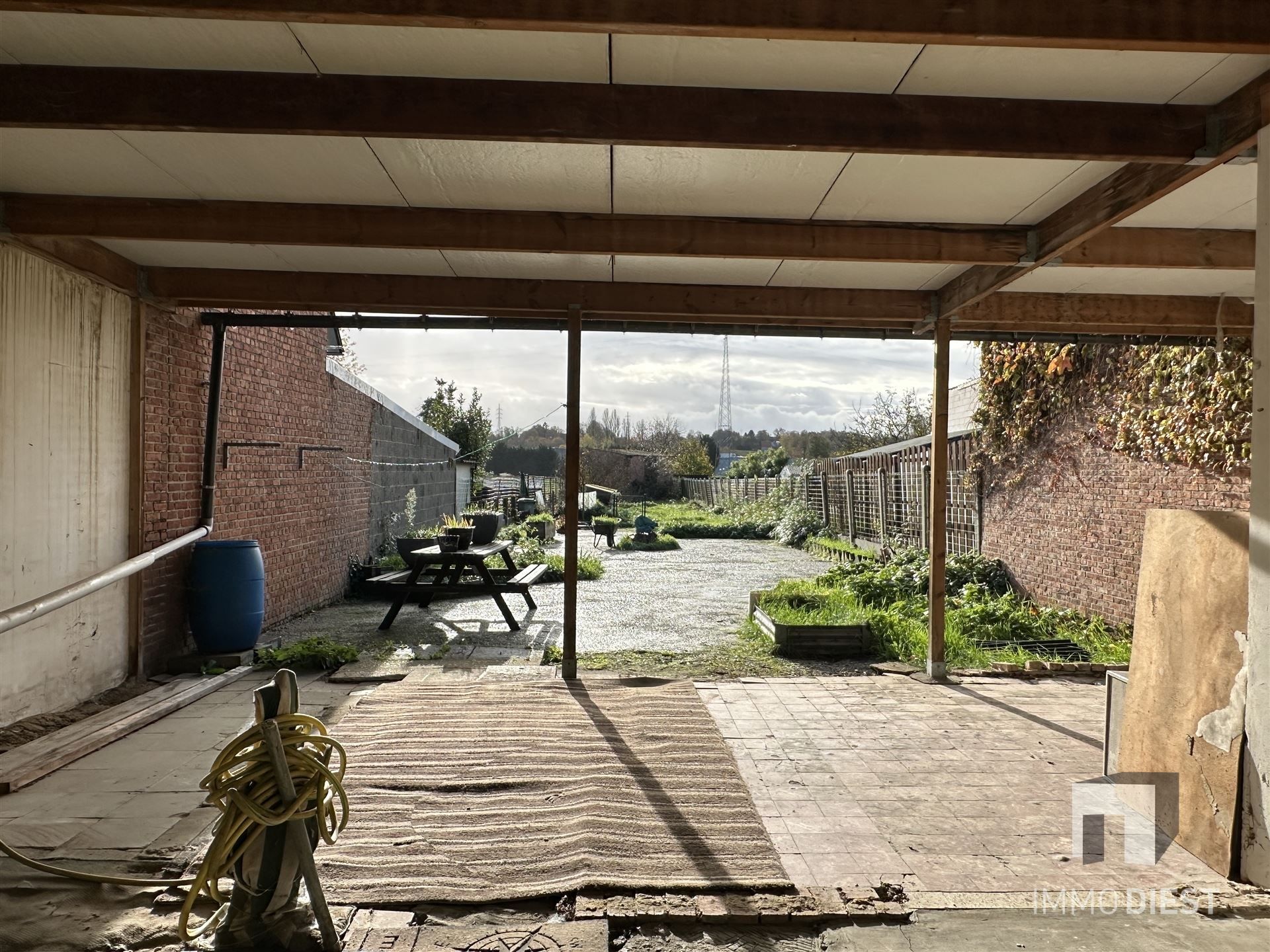 Woning met 3 slpks, garage en grote tuin. Vlakbij station Diest gelegen. foto 23