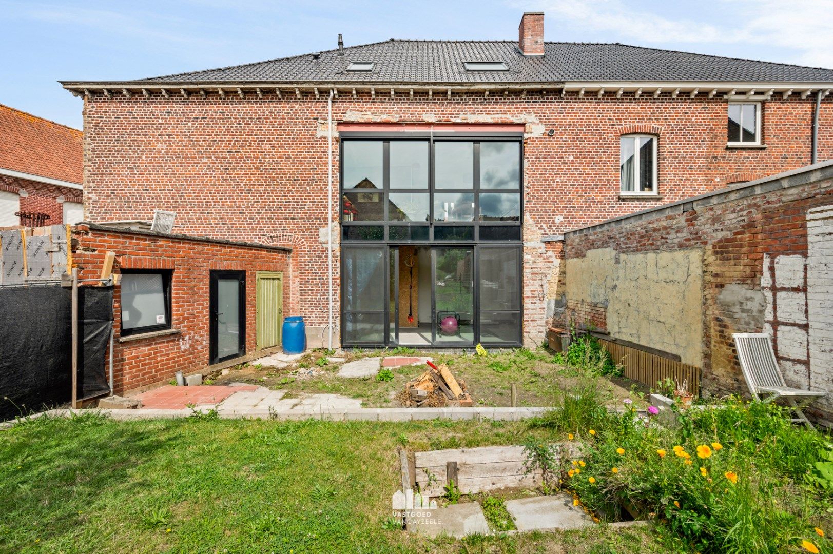 Woning op het dorpsplein in Kemmel.  foto 10