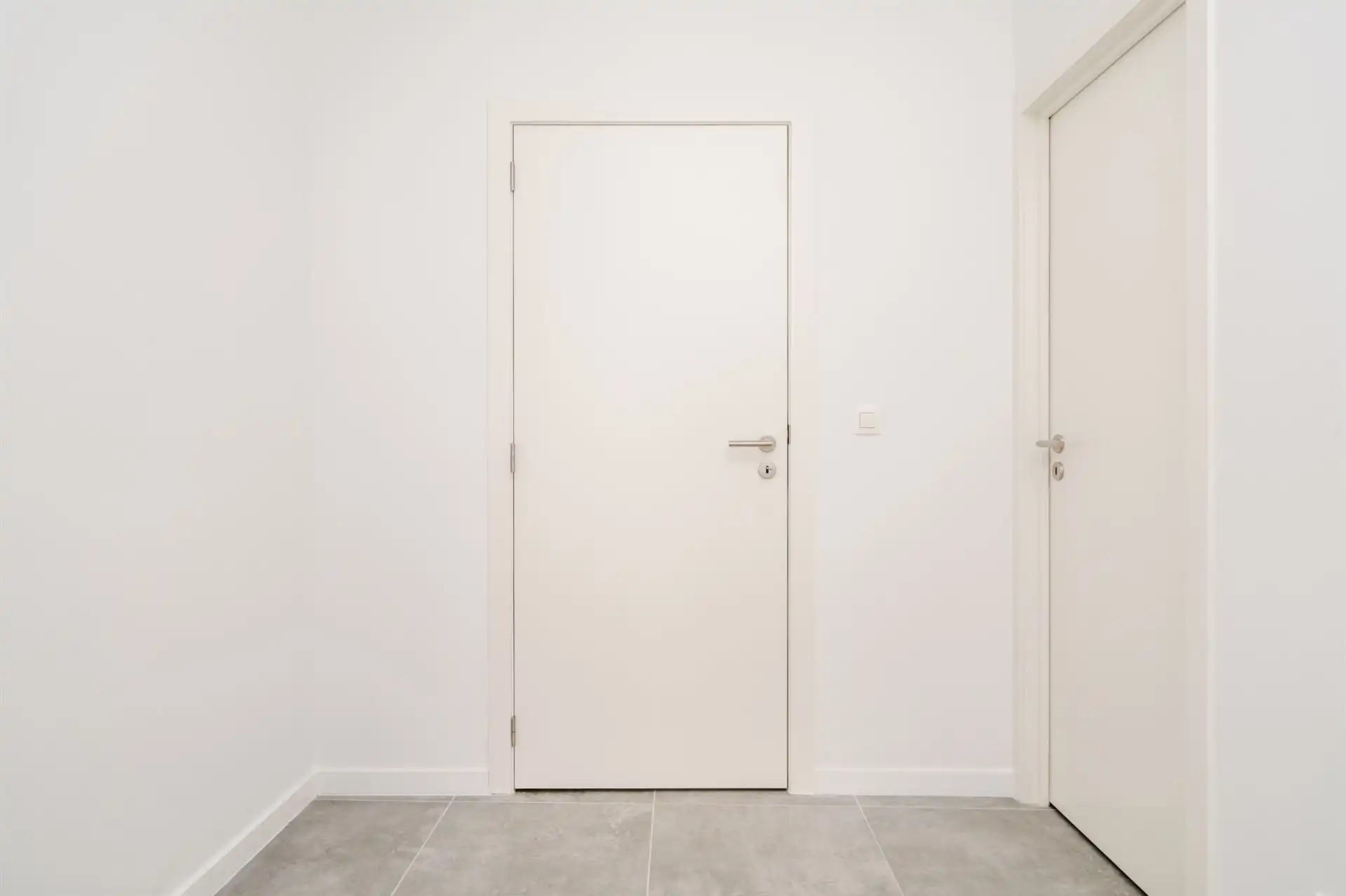 Dicht bij het Tour&Taxis-terrein, prachtig duplex penthouse met 3 slaapkamers foto 7