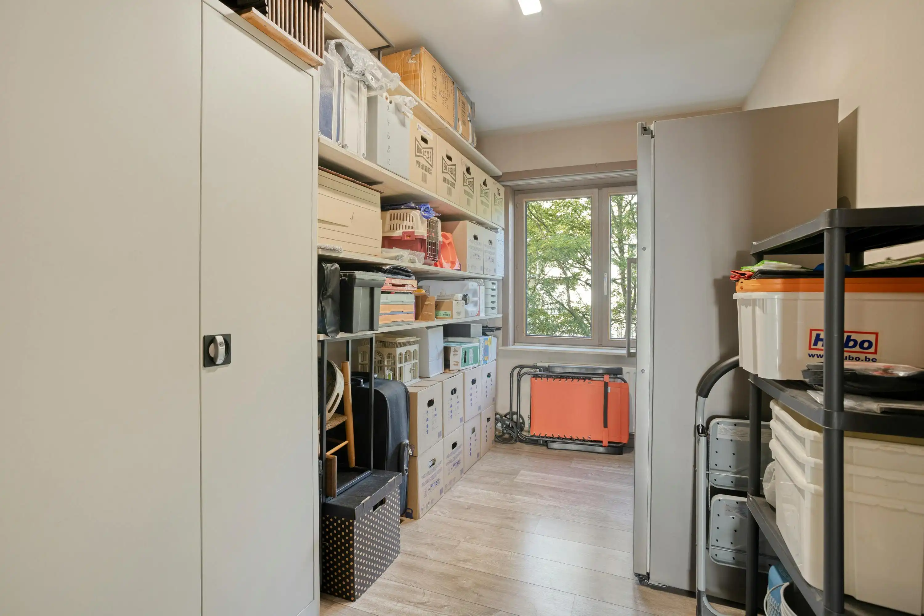 Instapklaar en energiezuinig appartement met 3 slaapkamers te Roeselare foto 10