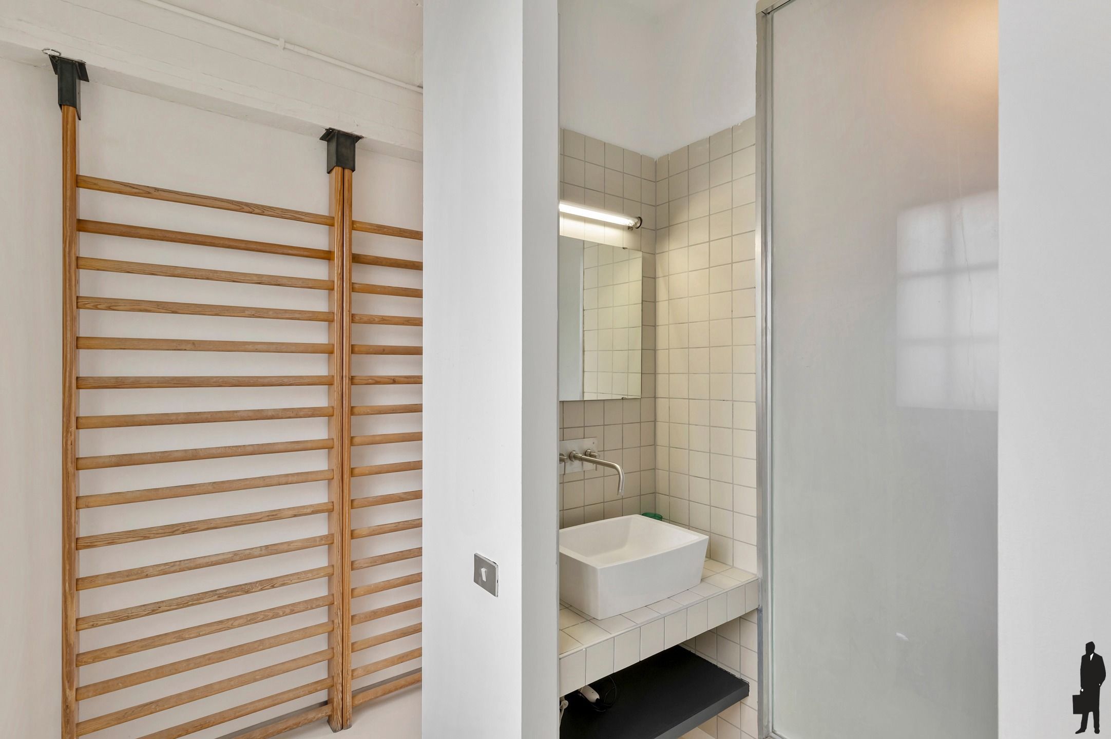 Unieke loft met perfecte synergie tussen wonen en werken foto 17