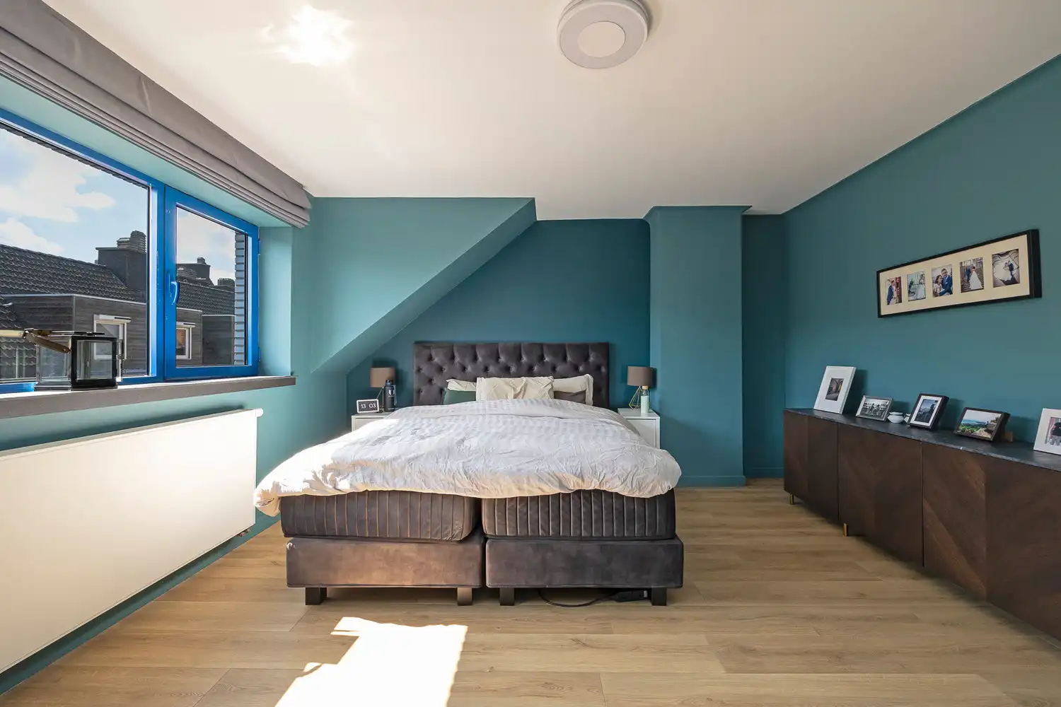 RUIME BEL-ÉTAGE MET DRIE SLAAPKAMERS IN CENTRUM BURCHT foto 22