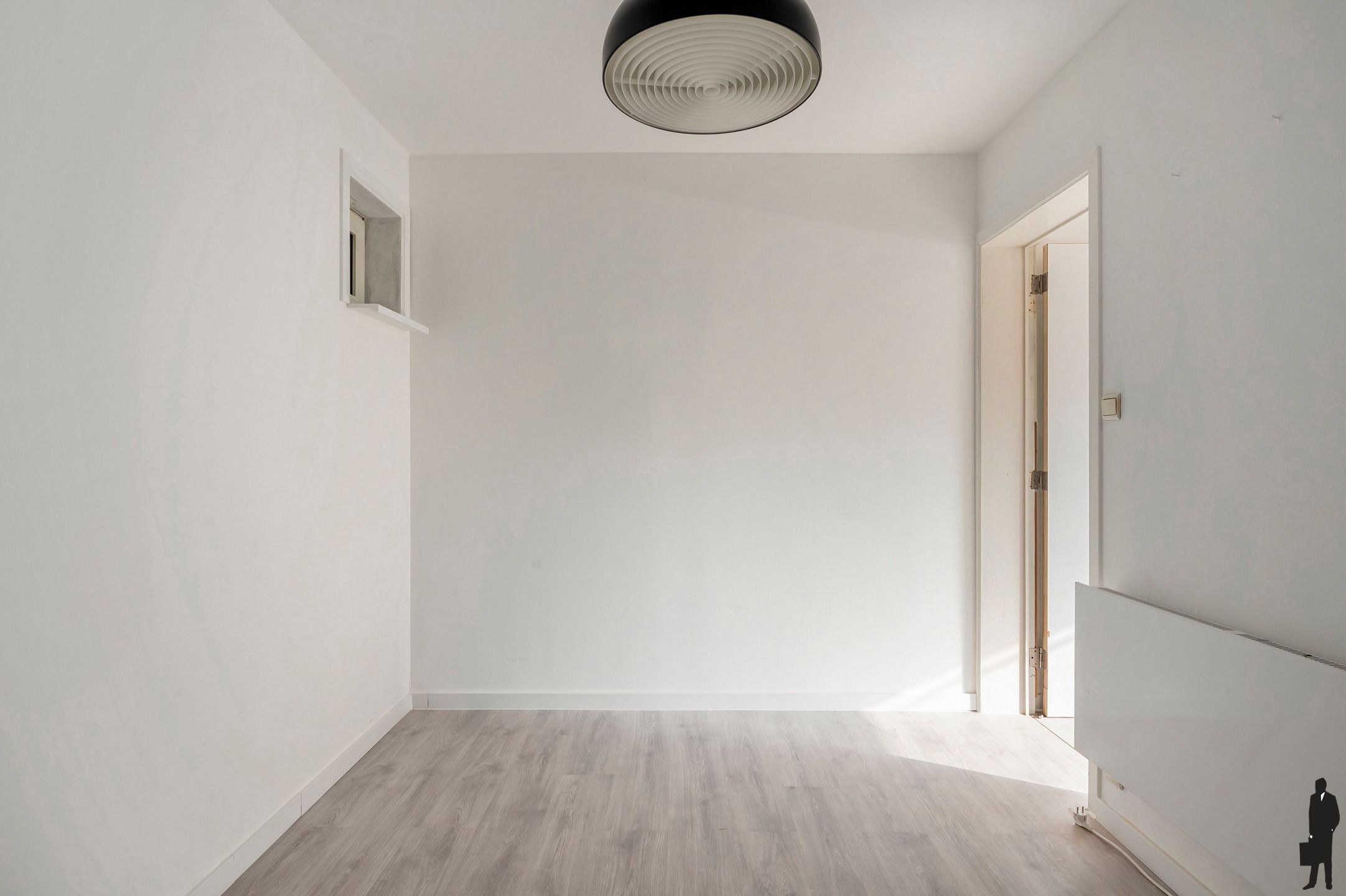 Ruim appartement met mogelijkheid tot kantoor/vrij beroep! foto 8