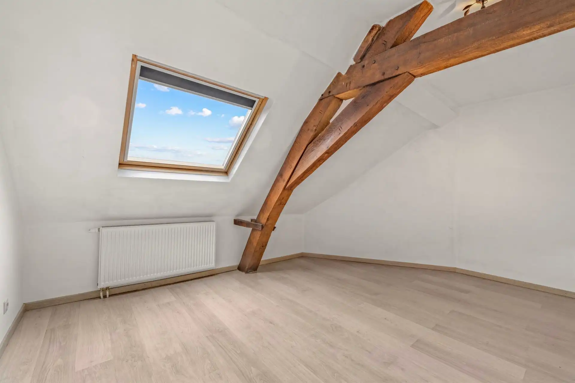 Ruim appartement met 3 slk van 164 m² met kelder foto 10