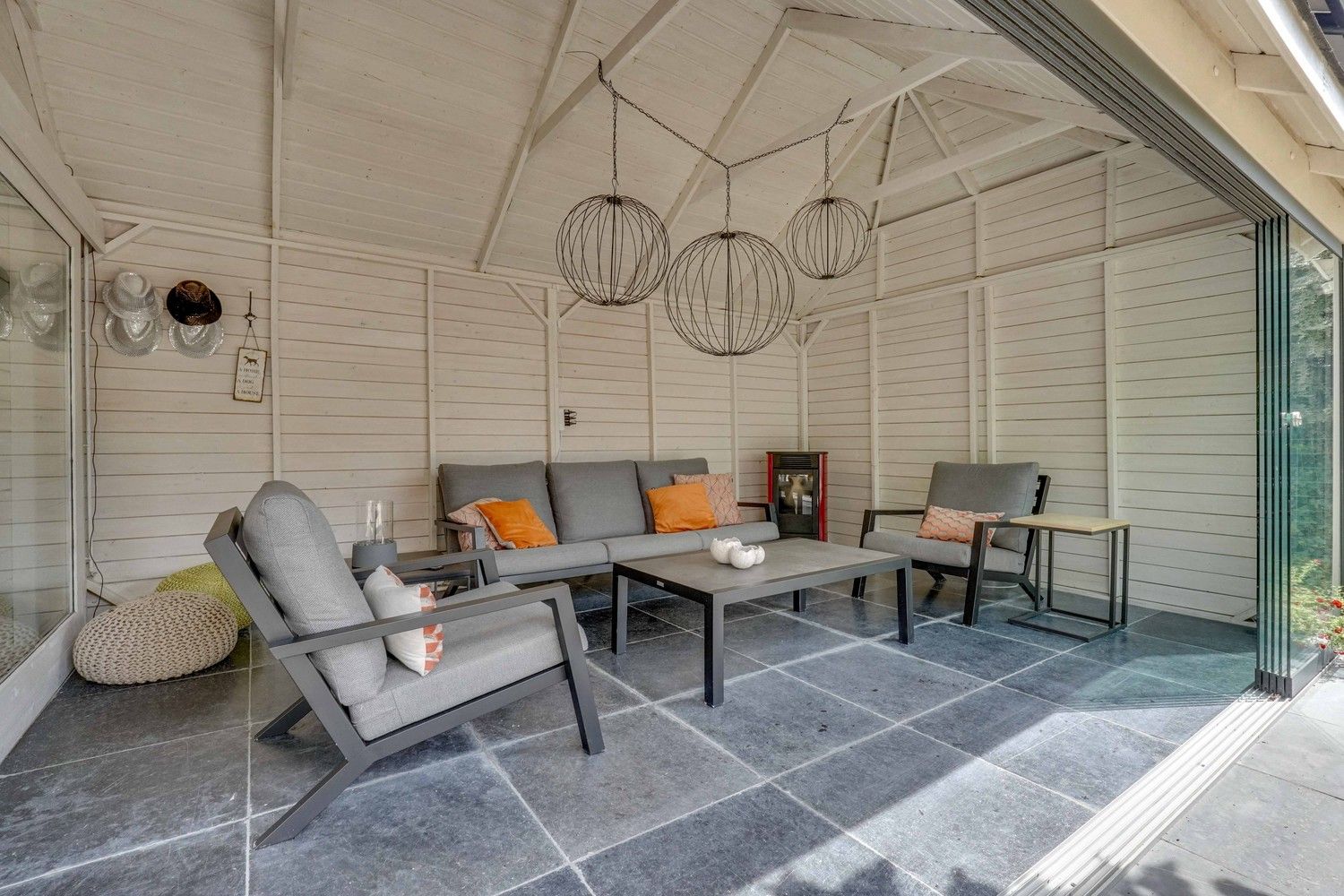 Uitstekend gelegen, gerenoveerde villa op 10a foto 53