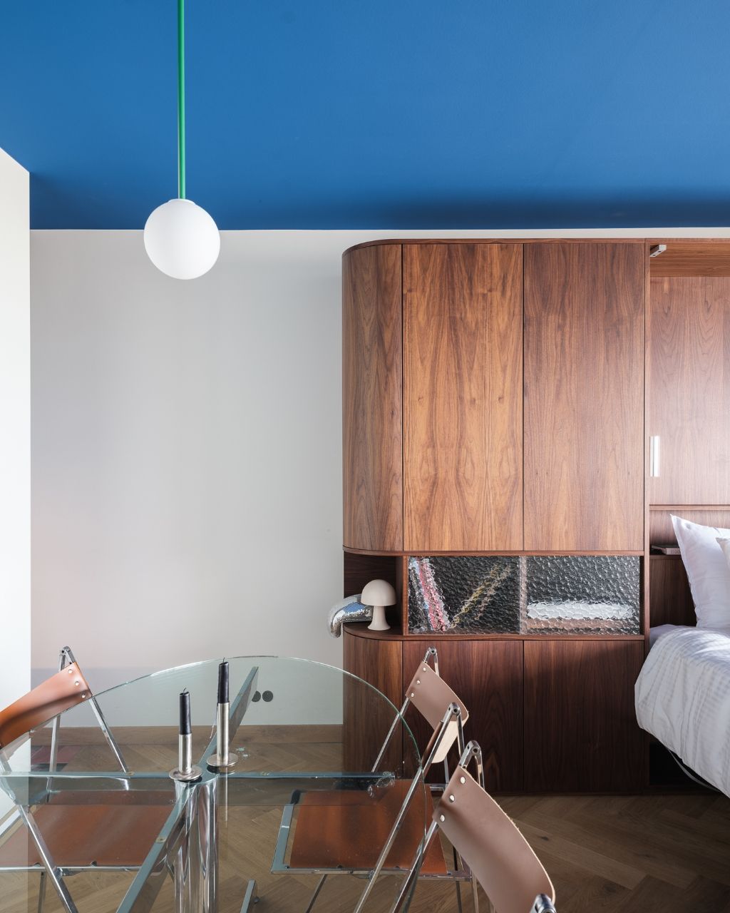 Oostende – Exclusieve, architecturale studio met frontaal zeezicht. foto 18
