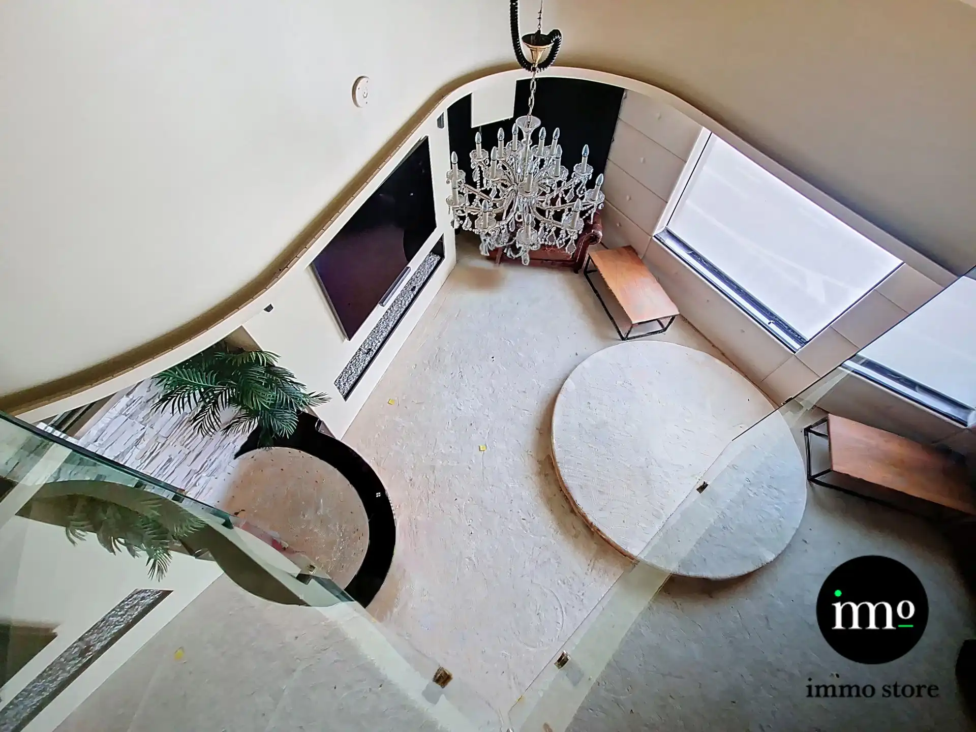 Nightclub met 4 bars en veel meer! foto 25