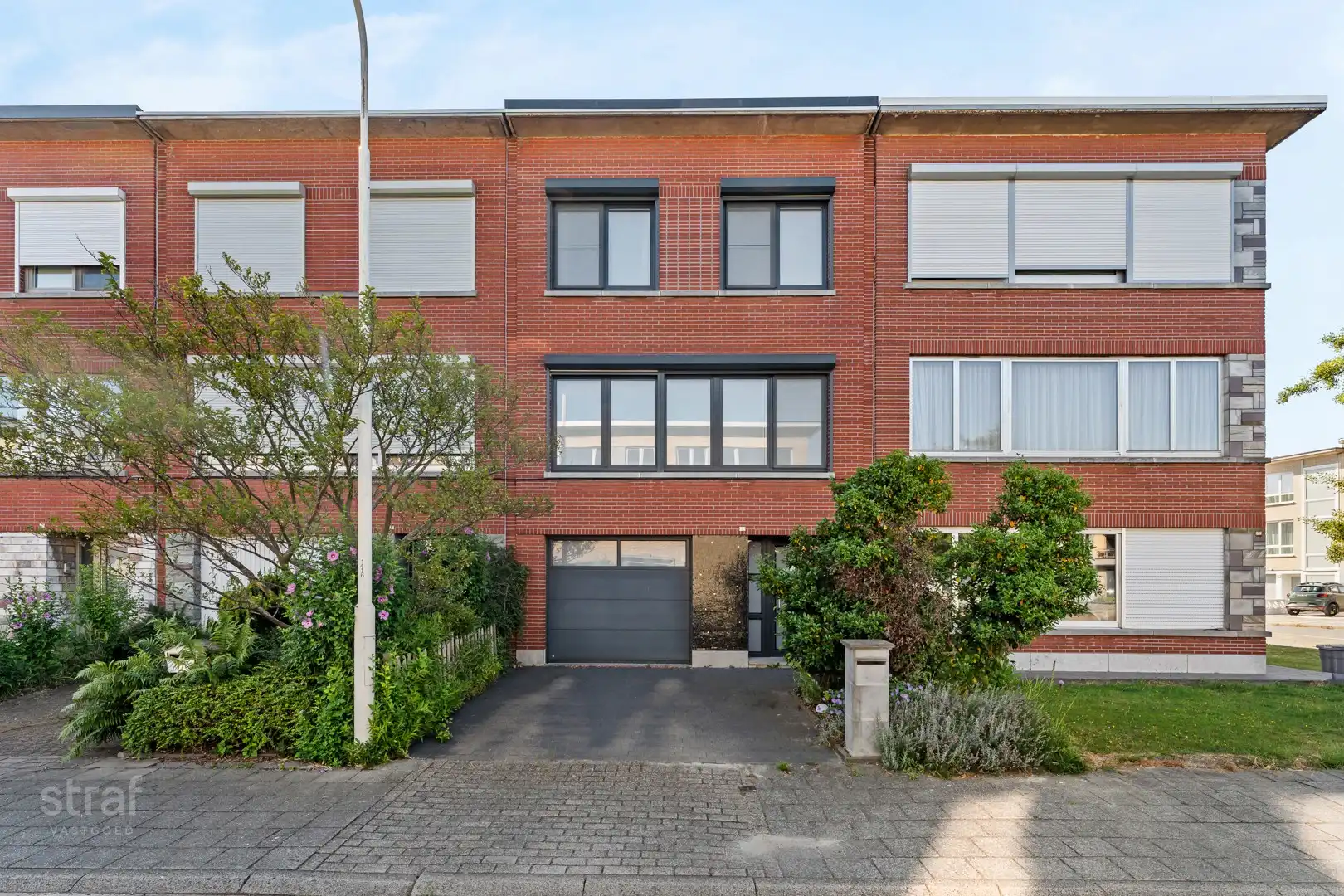 Ruime gezinswoning met 4 slaapkamers, 2 badkamers en tuin foto 18