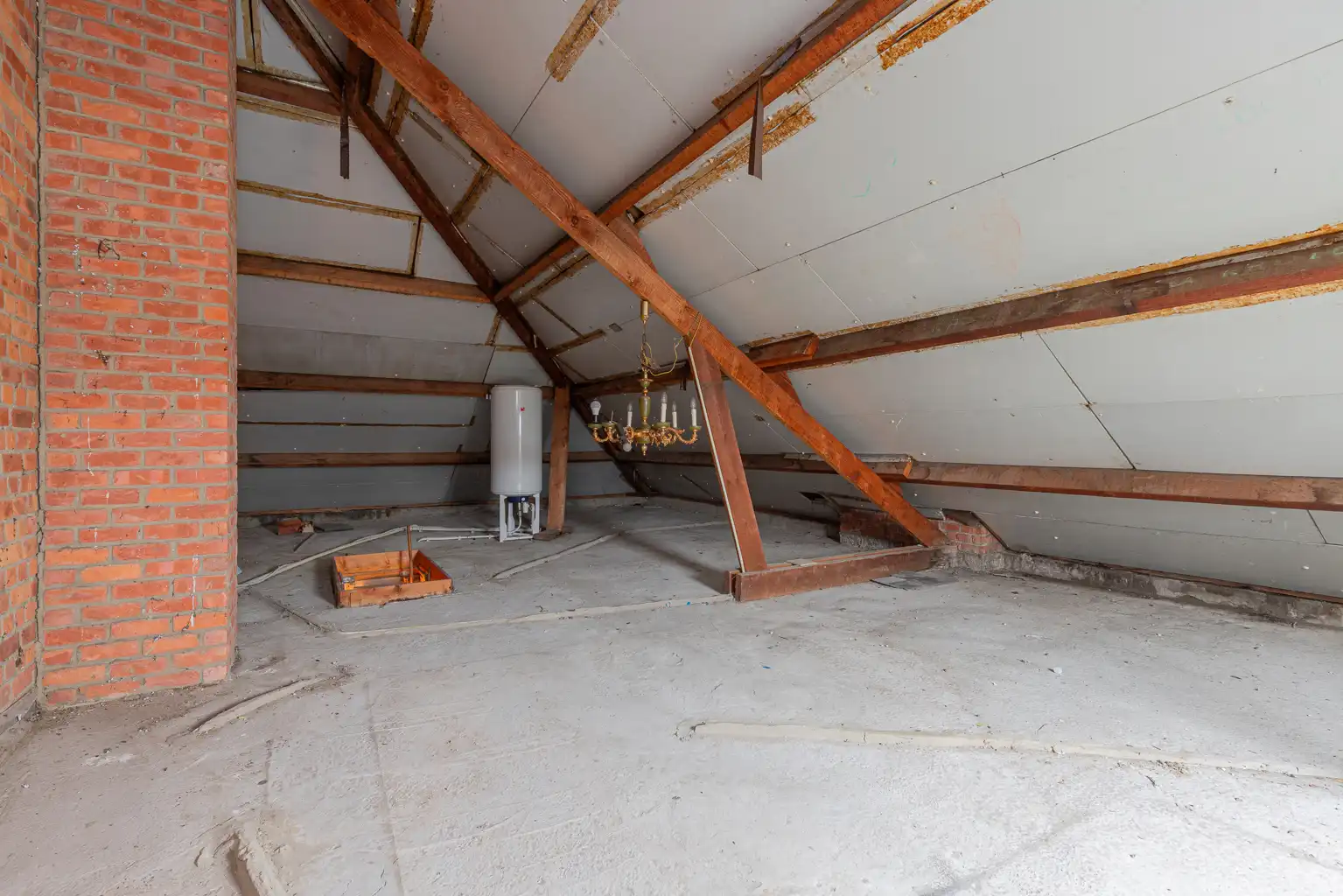 Ruime gezinswoning met 3 kamers! foto 16