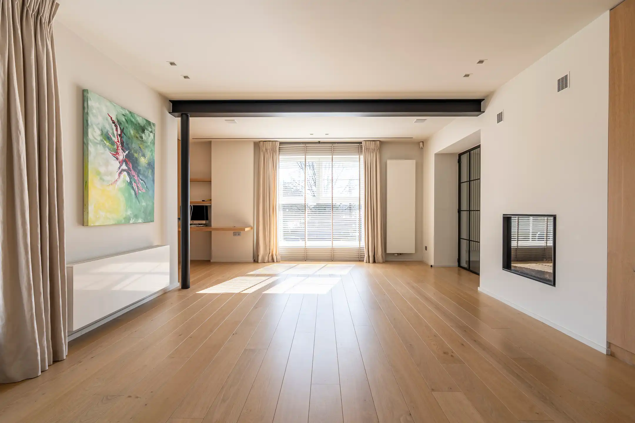 Luxueus 3 slpk appartement met onderliggende handelsruimte foto 5