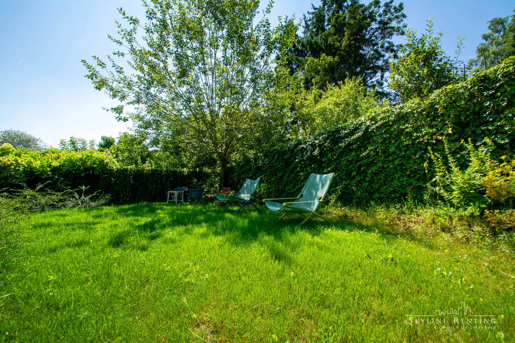 Fantastisch gemeubeld 1k. app. met TERRAS en gedeelde TUIN foto 16