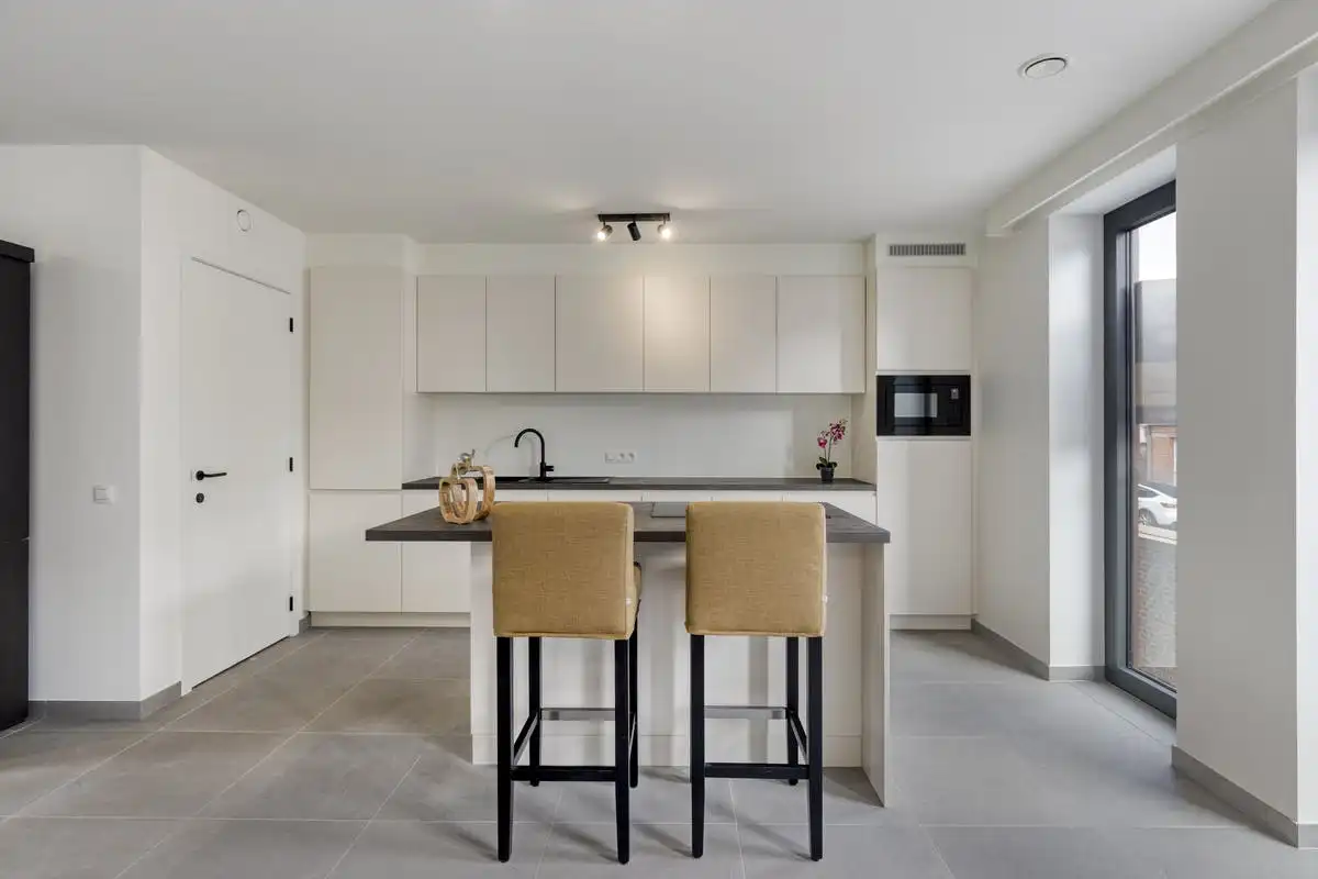 Kwalitatief en ruim nieuwbouwappartement (110m²) in Beselare  foto 10