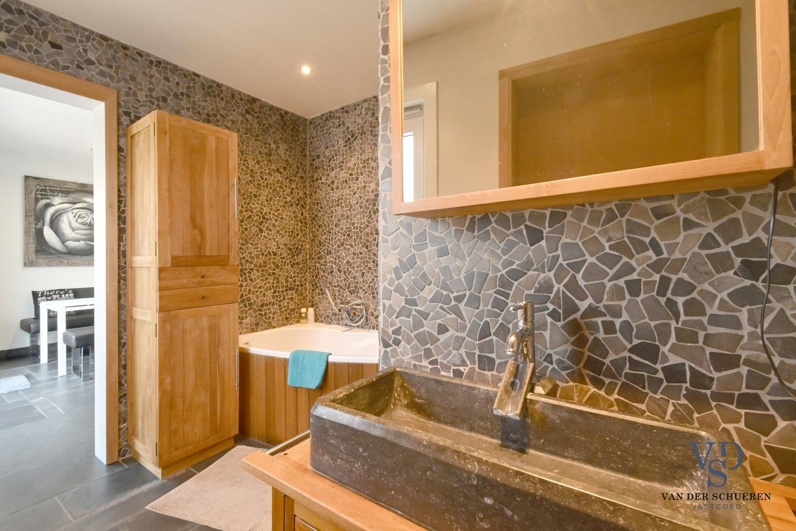 Charmante woning, centrum Gavere  foto 9
