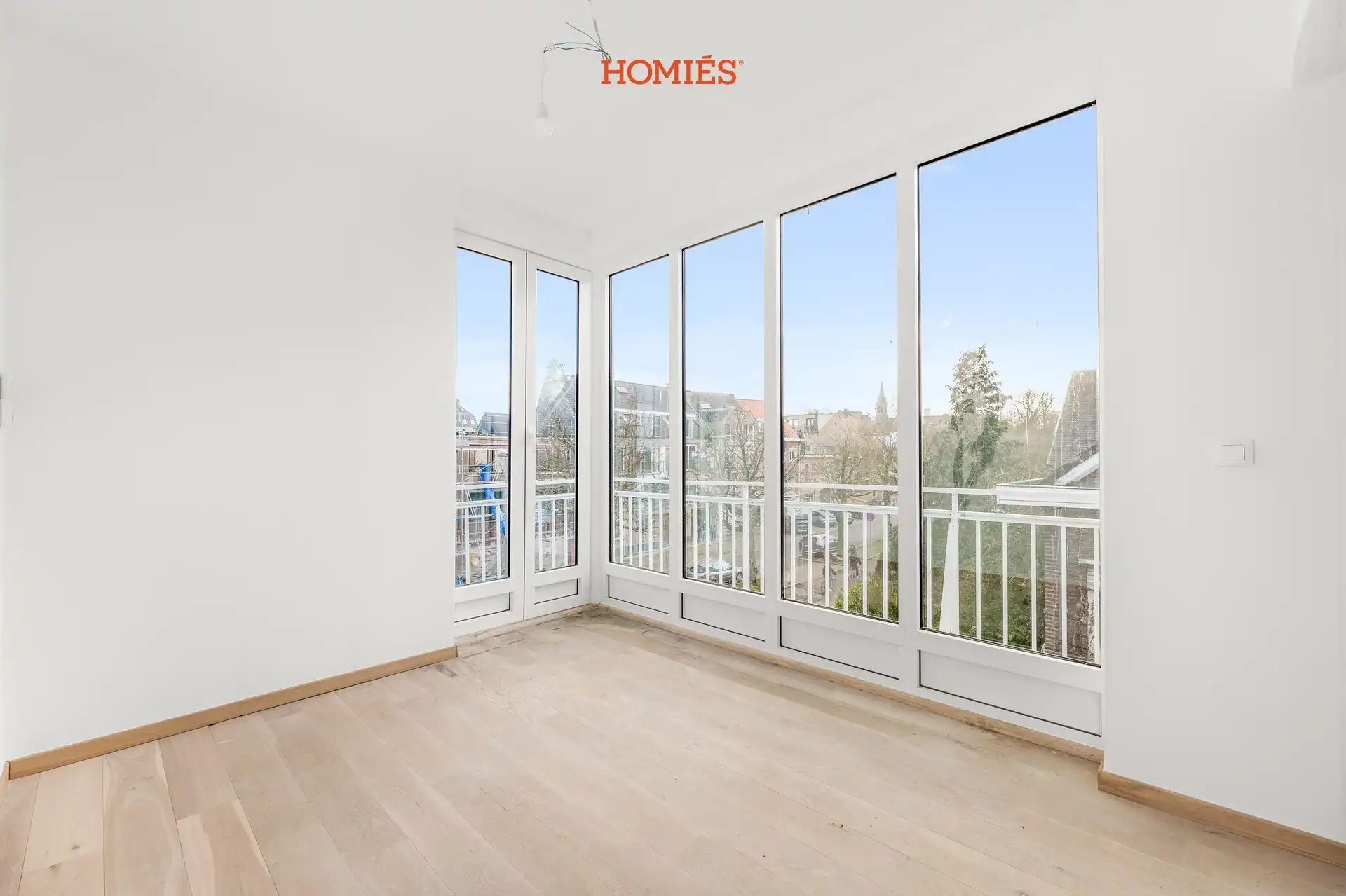 Gerenoveerd 2-slaapkamerappartement op toplocatie foto 10