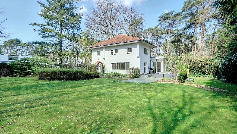 Charmante villa van 206m² op 16a80ca foto 24