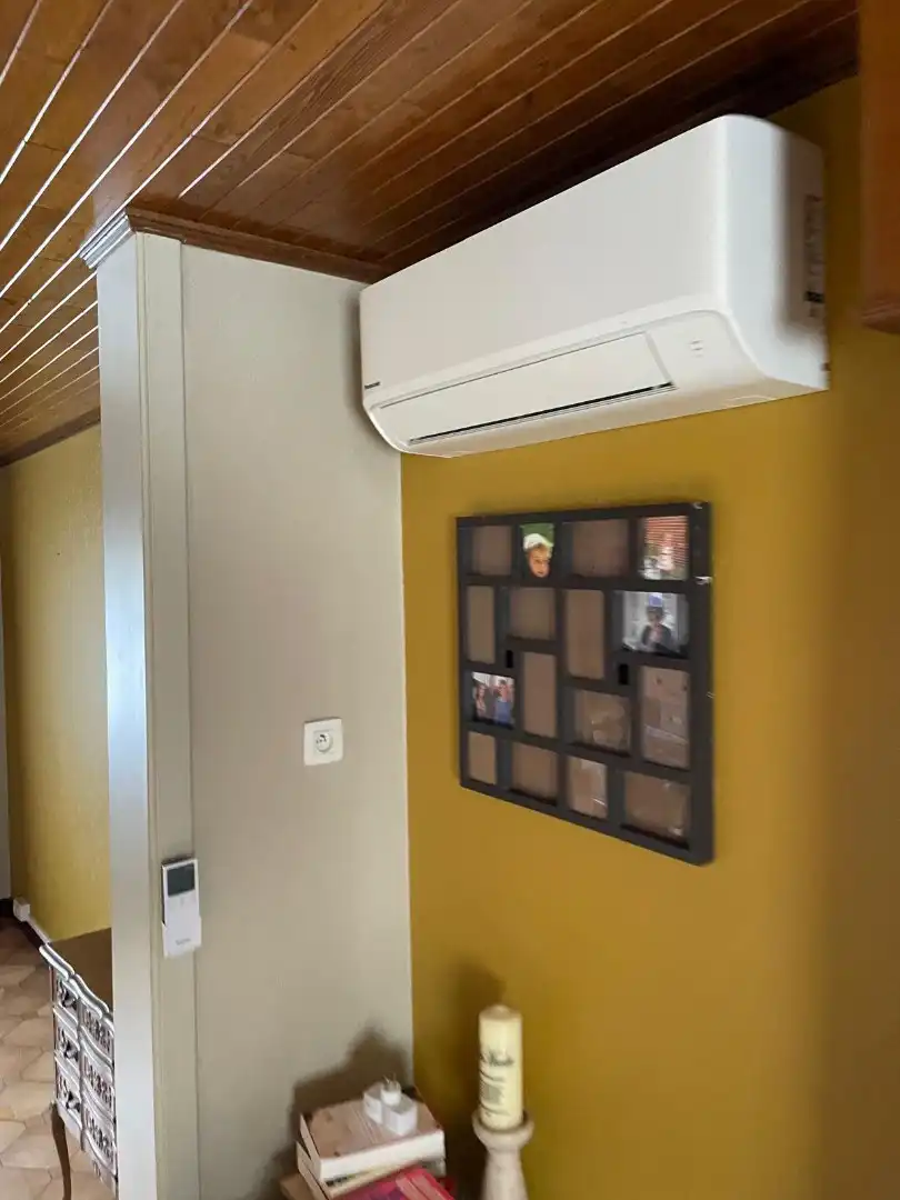 Vrijstaande woning met potentieel op ruim breed (30m) perceel – Regio Mol (Millegem / Achterbos) foto 9