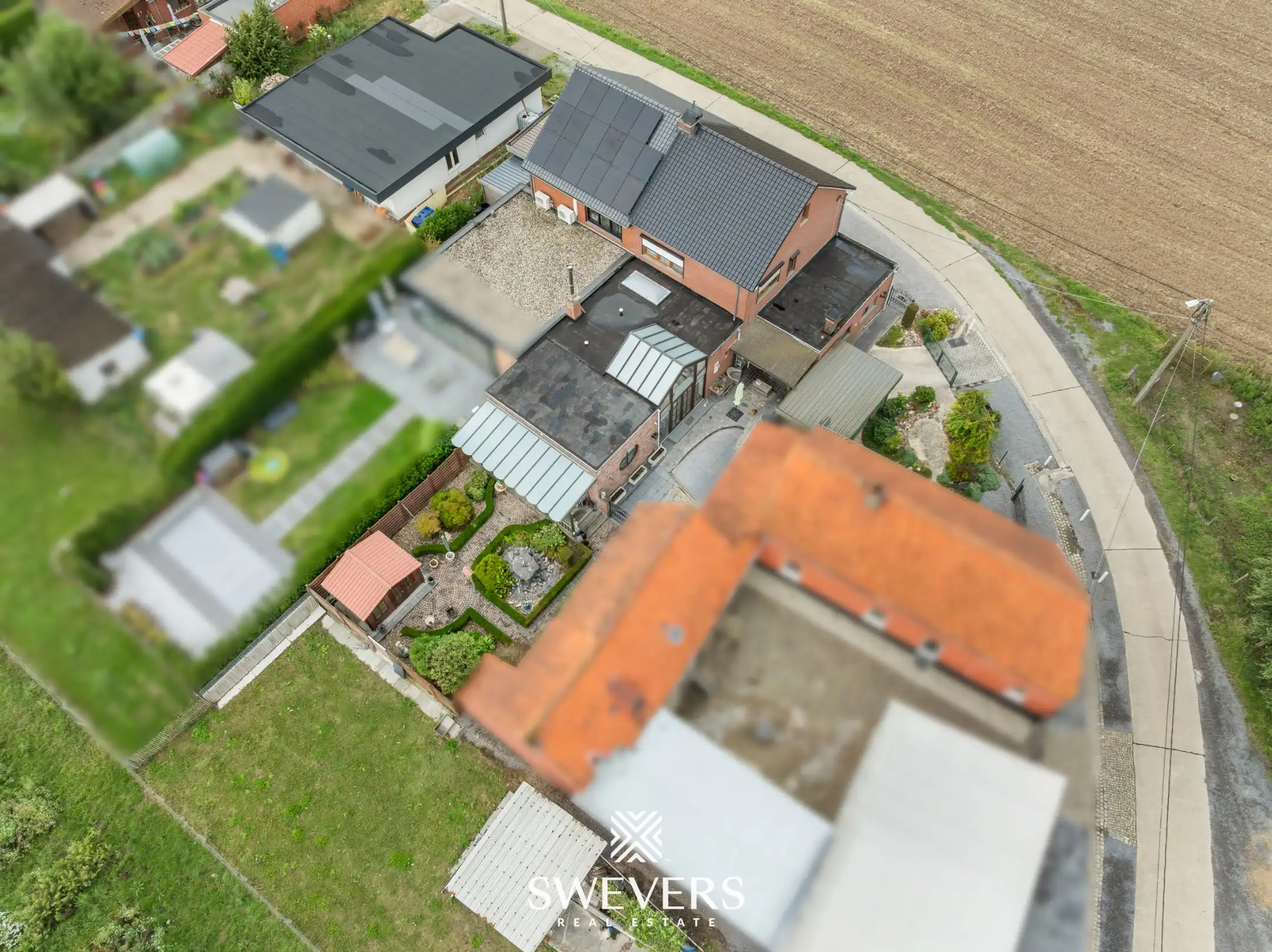 Royale gezinswoning met 257 m² woonruimte foto 39