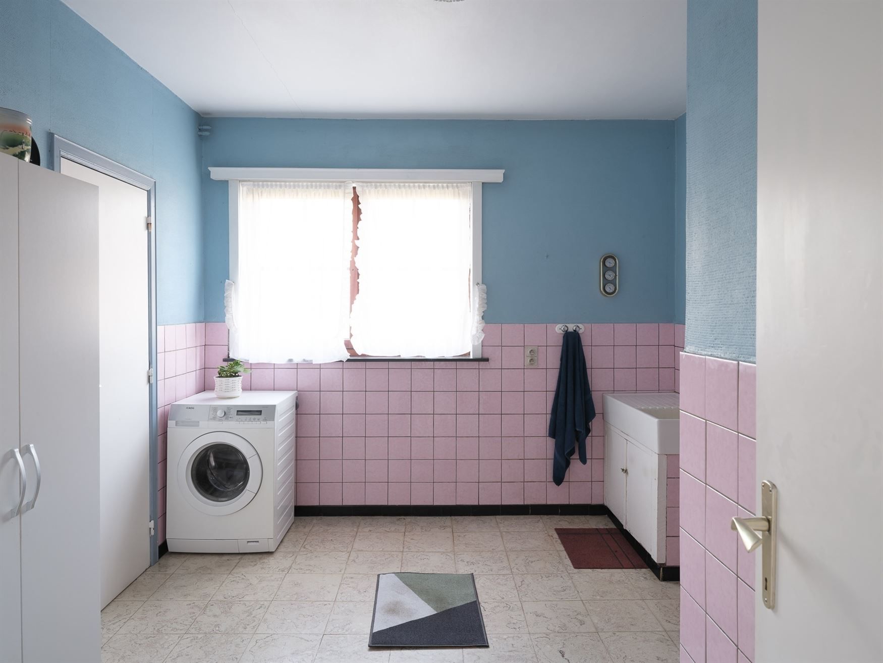 Te renoveren villa met bijgebouw vlakbij Hansbeke foto 9