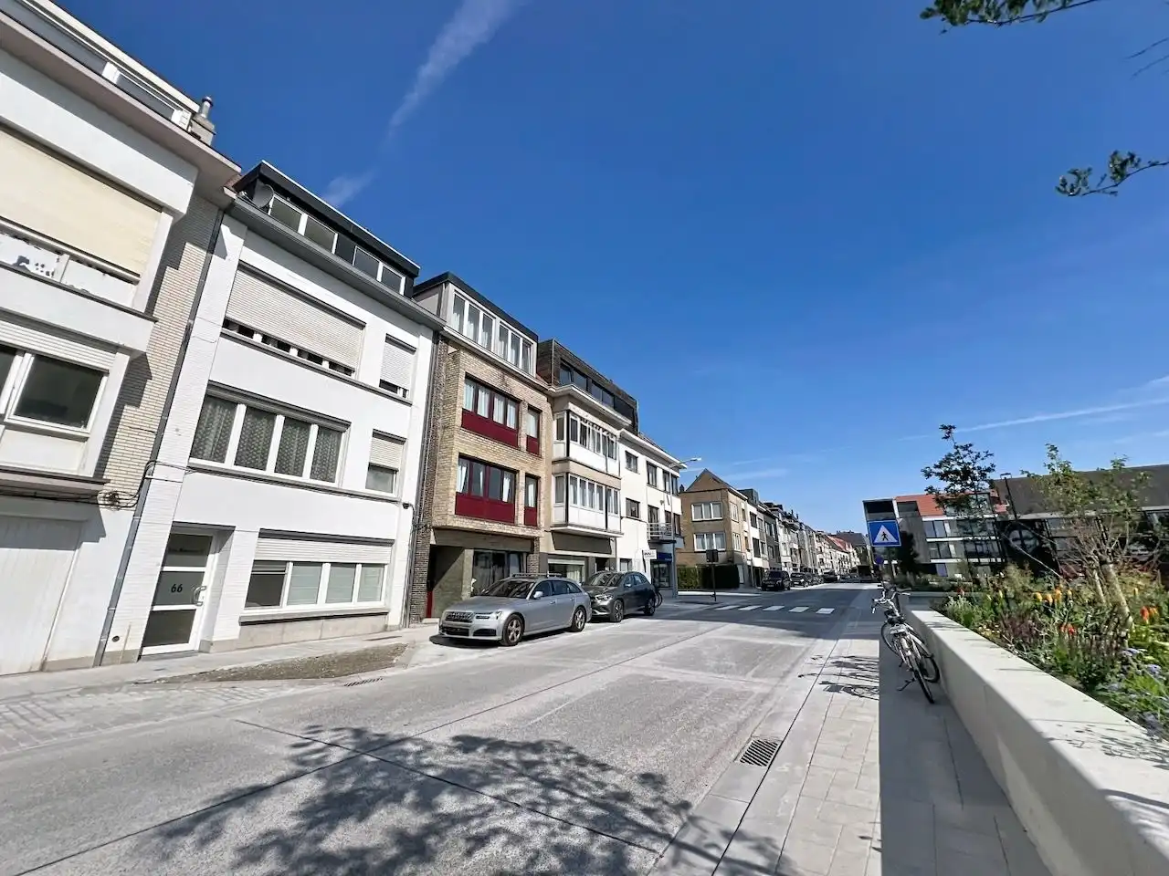 Instapklaar appartement met centrale ligging nabij het station in Heist foto 3