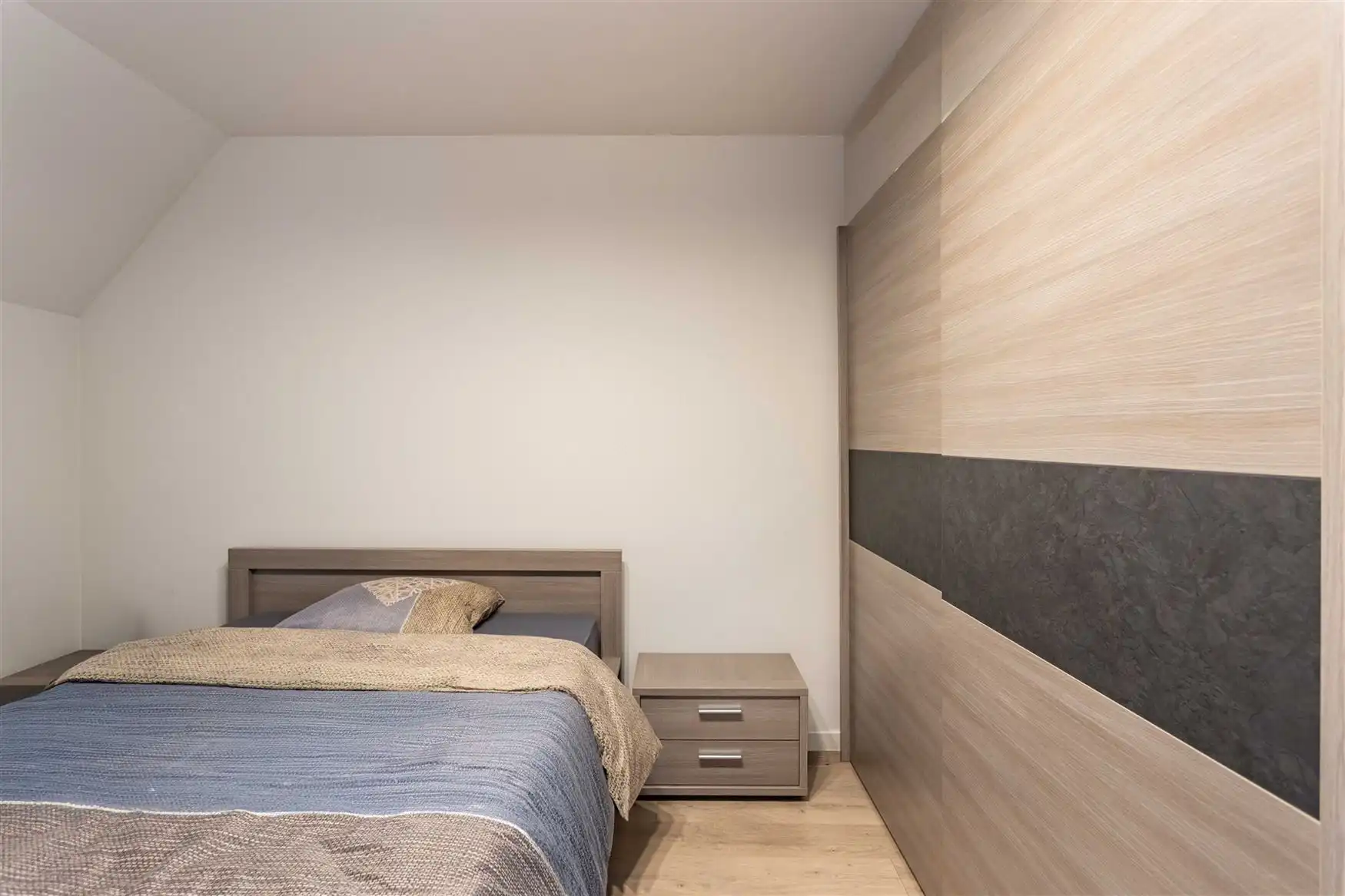Charmant handelspand met karakter en duplexappartement foto 16