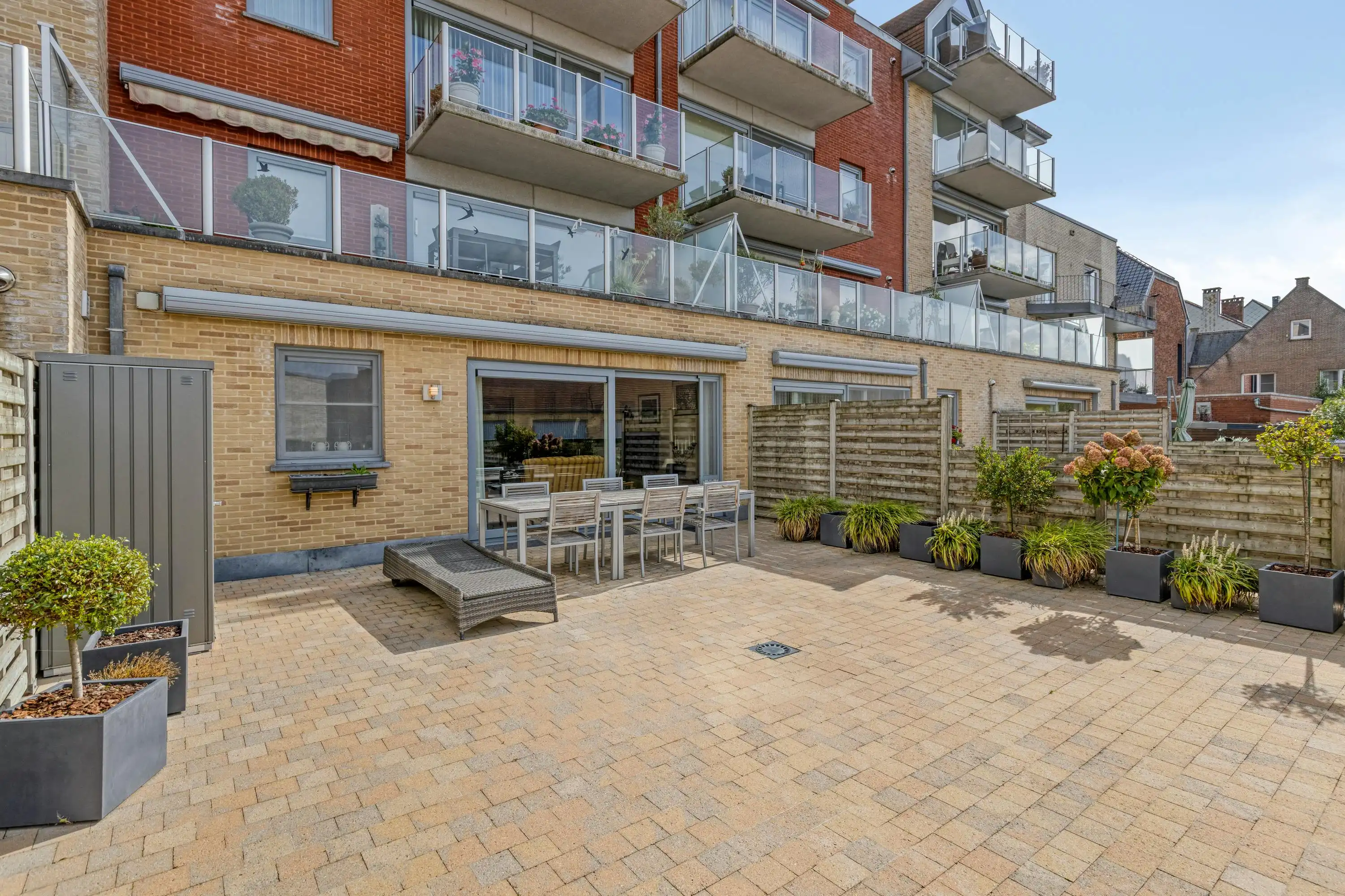 Appartement met drie slaapkamers en ruim terras. foto 8