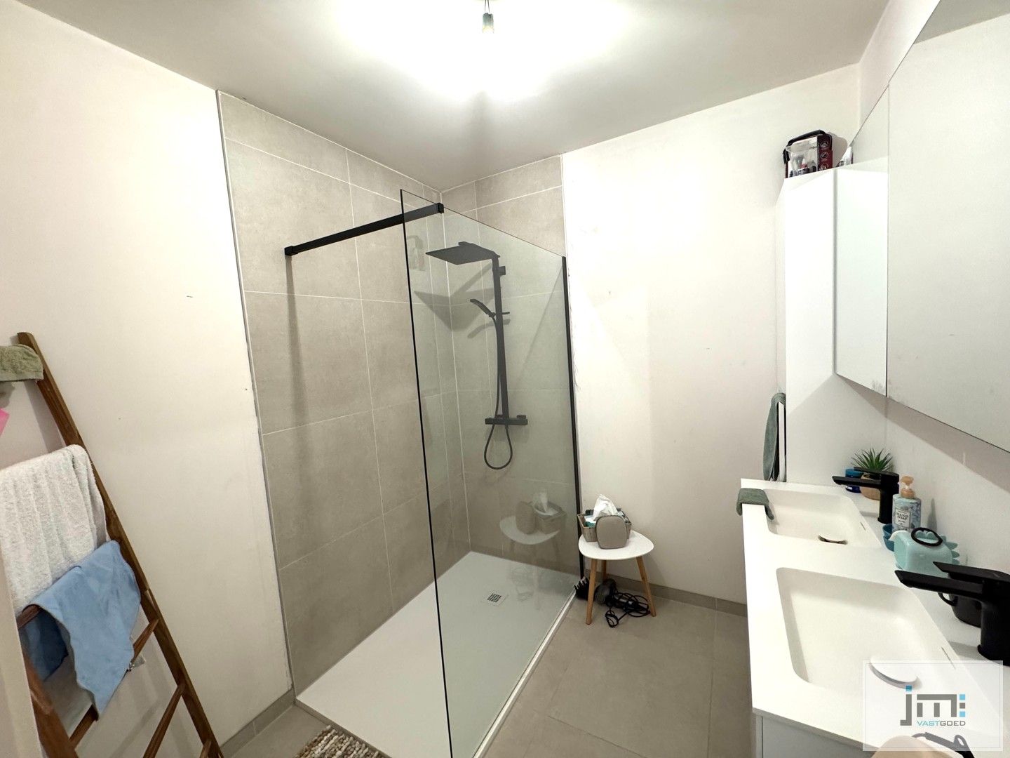 Gelijkvloers  appartement centrum Heers foto 7