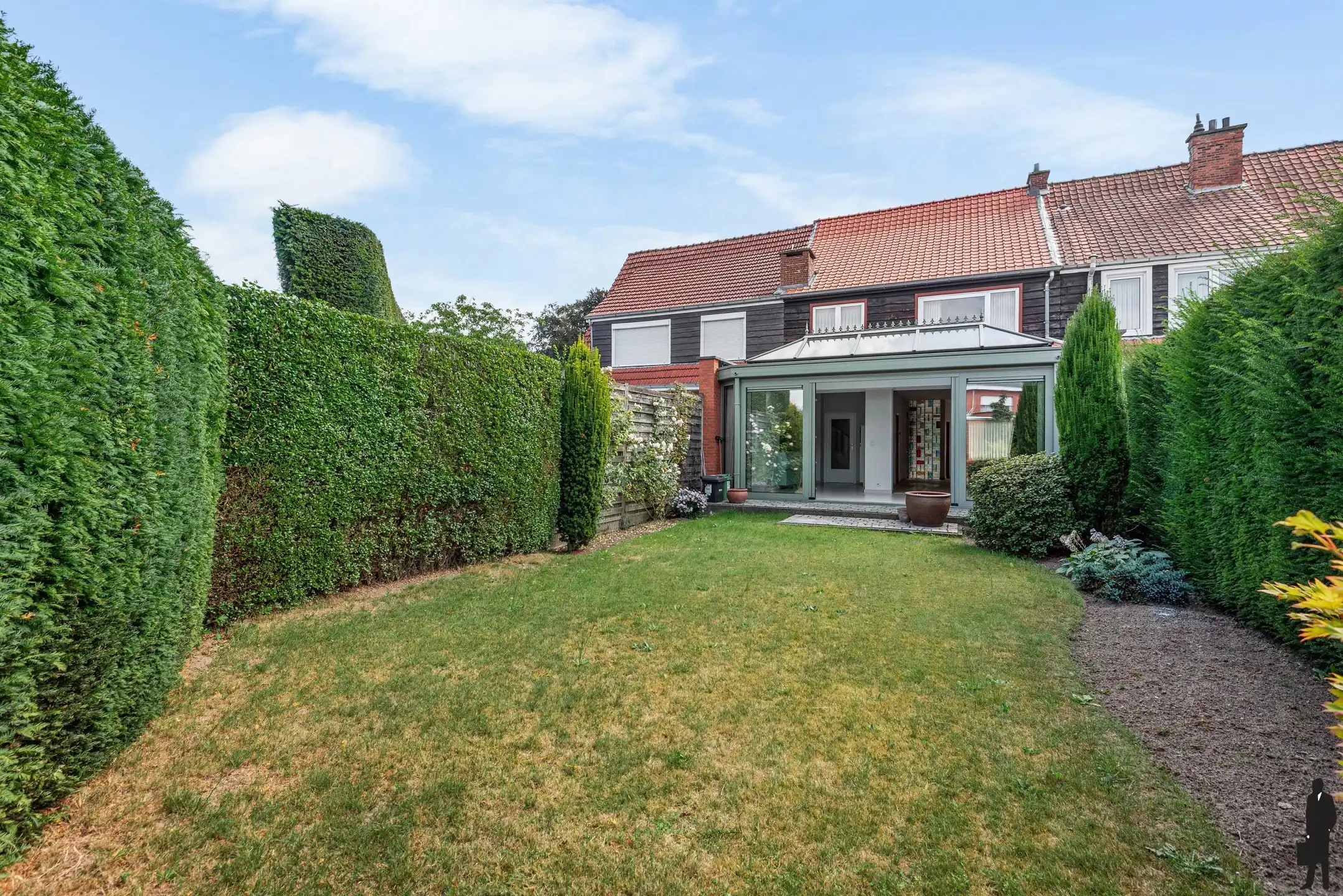 Charmante woning met leuke tuin in centrum van Boechout foto 11