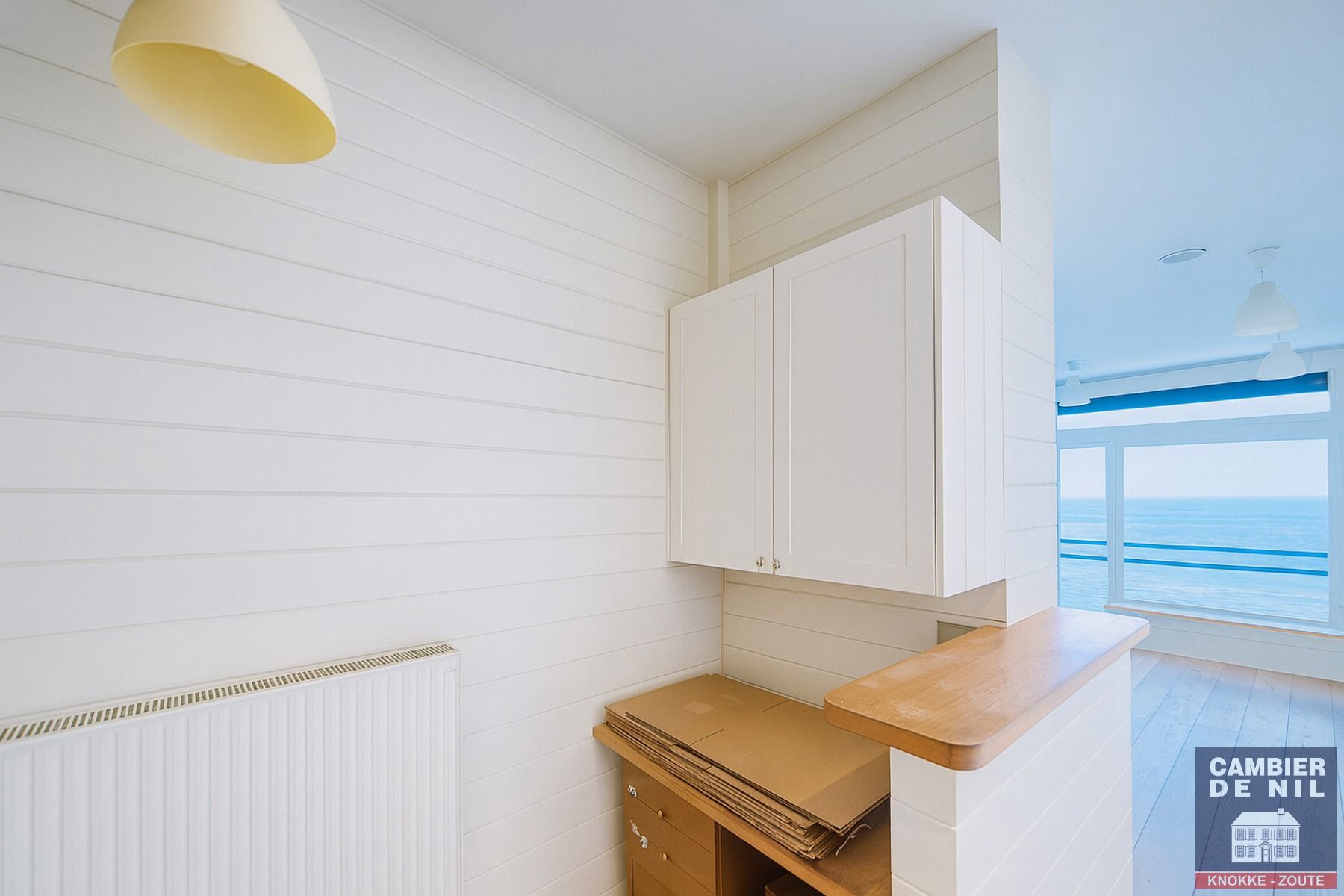 Te huur handelspand op toplocatie – Zeedijk Het Zoute, vlak bij het Albertplein foto 13