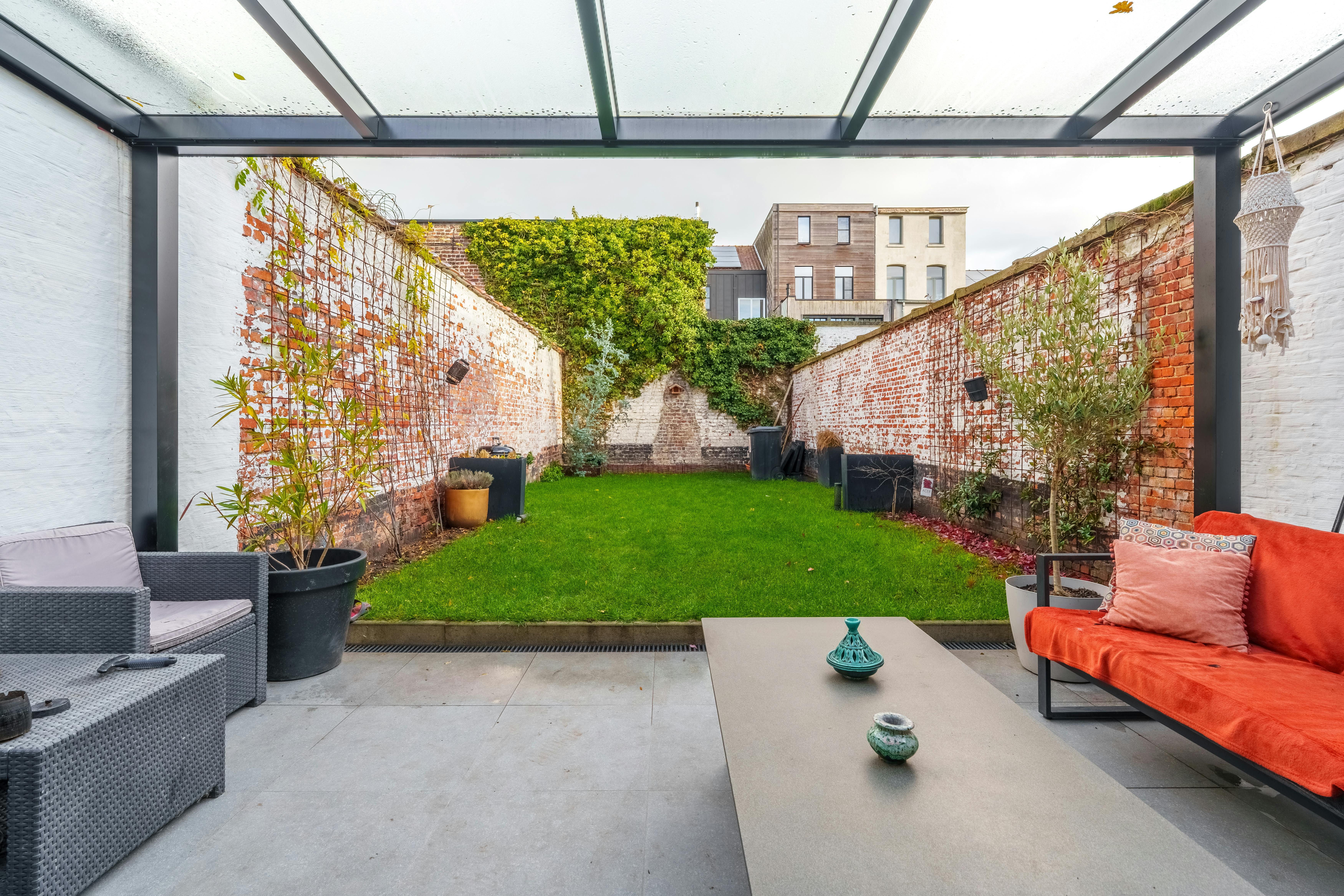 Gerenoveerd huis te koop in Ieper centrum  foto 15