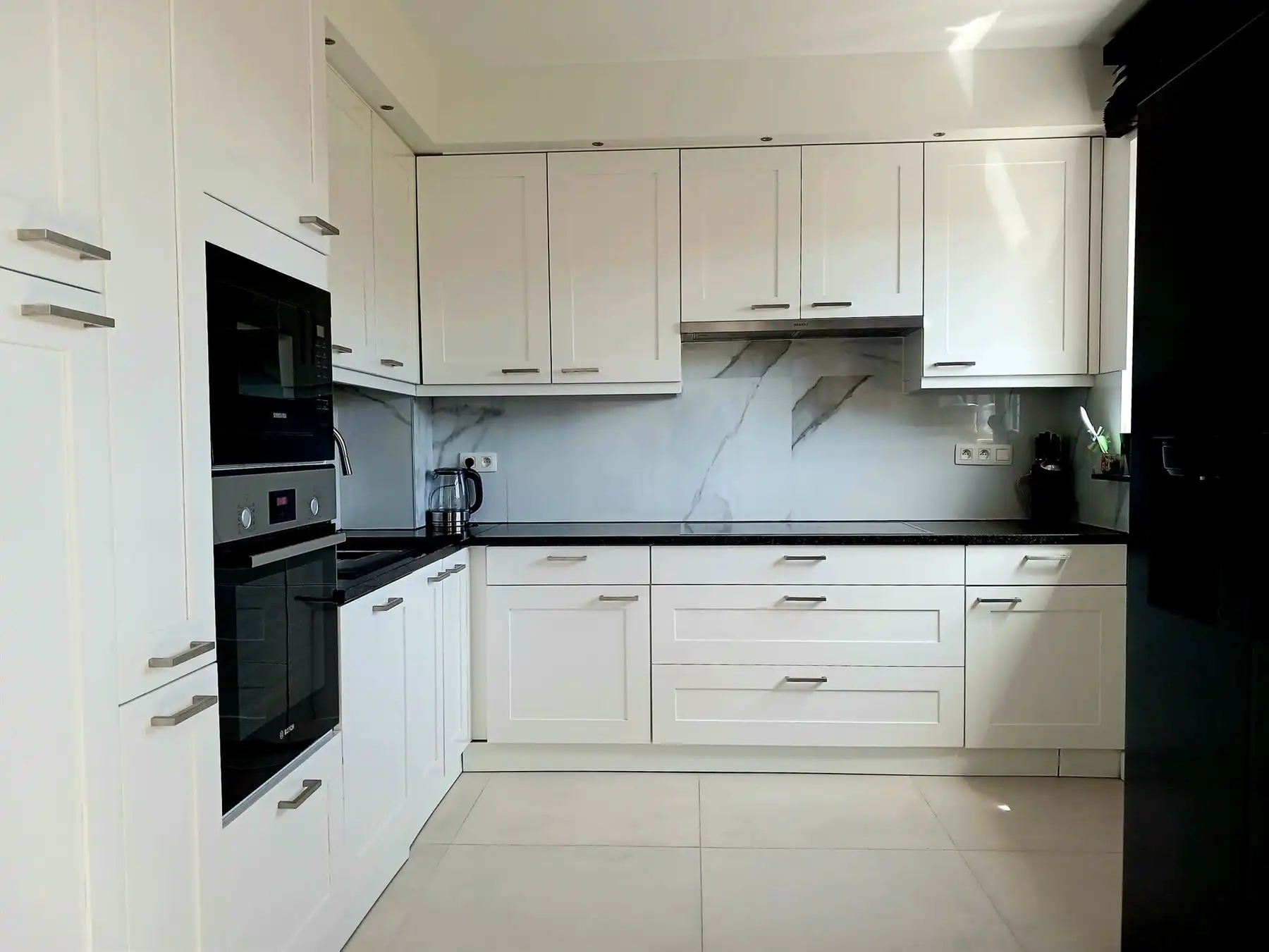 INSTAPKALRE 3 GEVEL WONING MET GARAGE foto 7