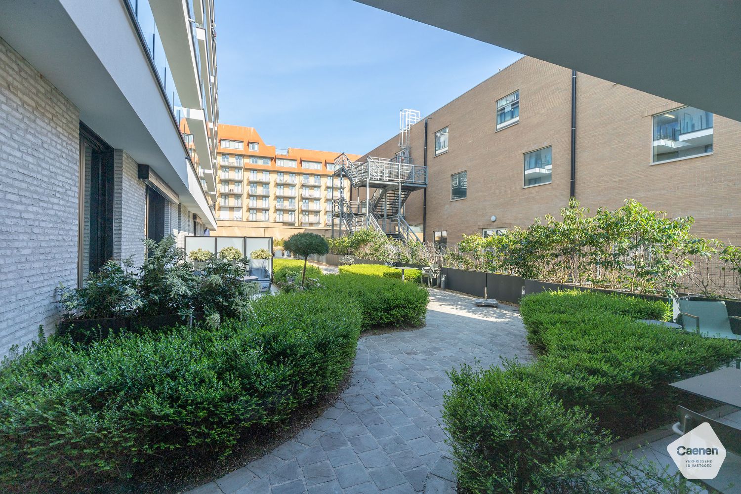 Luxueus afgewerkt assistentieflat op gunstig ligging te Oostduinkerke! foto 13