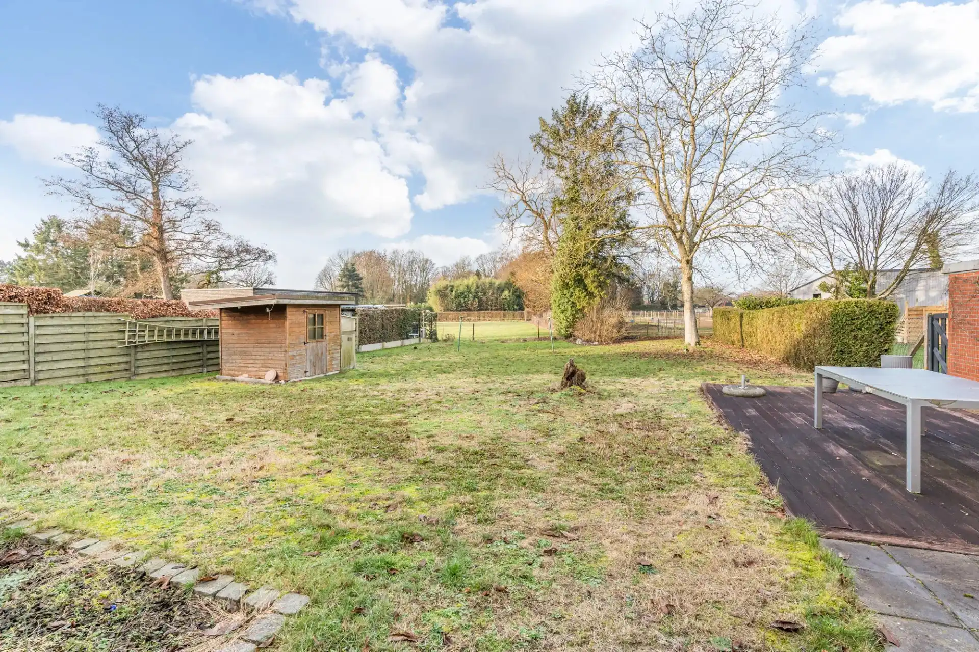 Ruime woning in rustige straat te Koersel foto 15