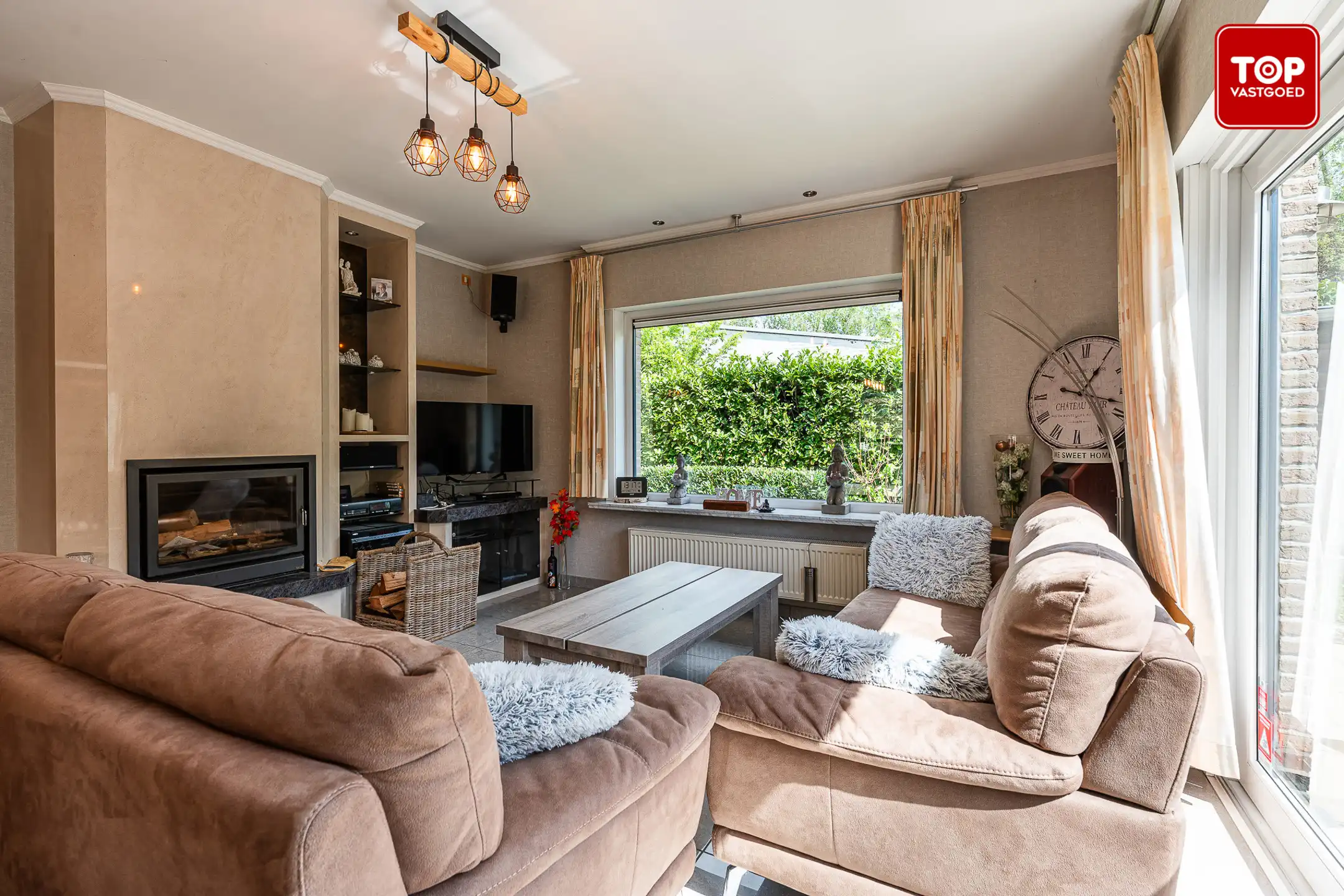 Instapklare open bebouwing in een rustige straat zonder doorgaand verkeer.  foto 8