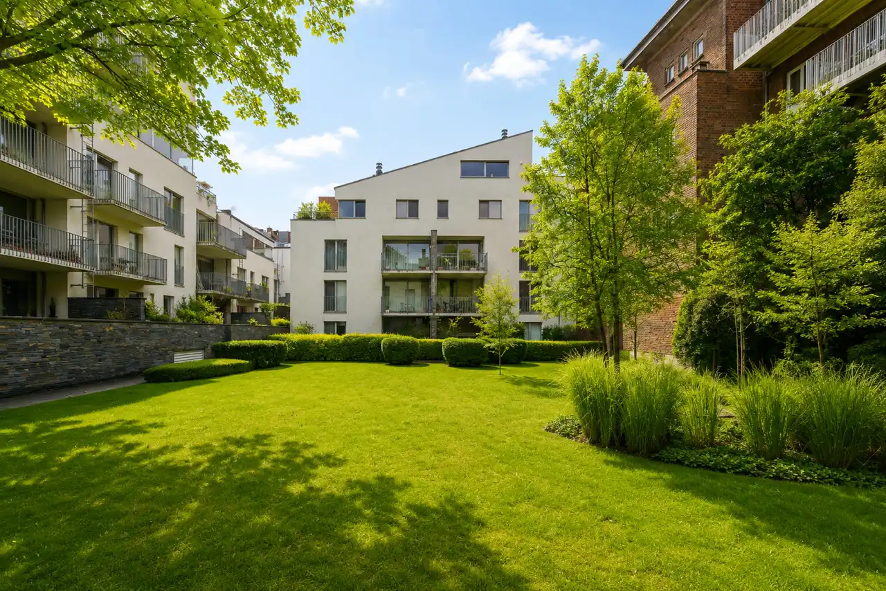 Groen en energiezuinig wonen in alle rust in hartje Antwerpen aan de befaamde Academie foto 4