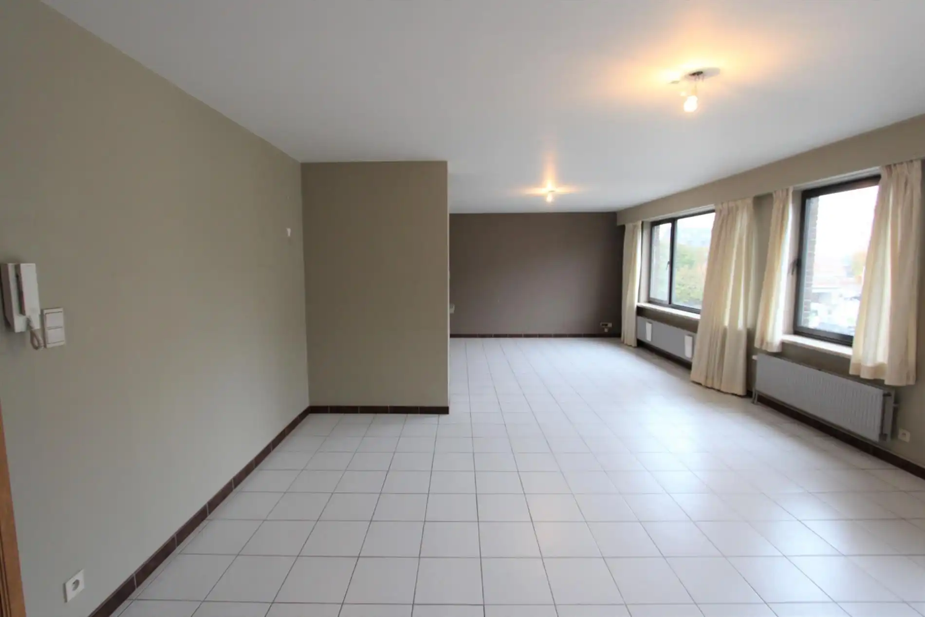 Ruim APPARTEMENT te huur te Diest : 3 slpks, terras foto 3