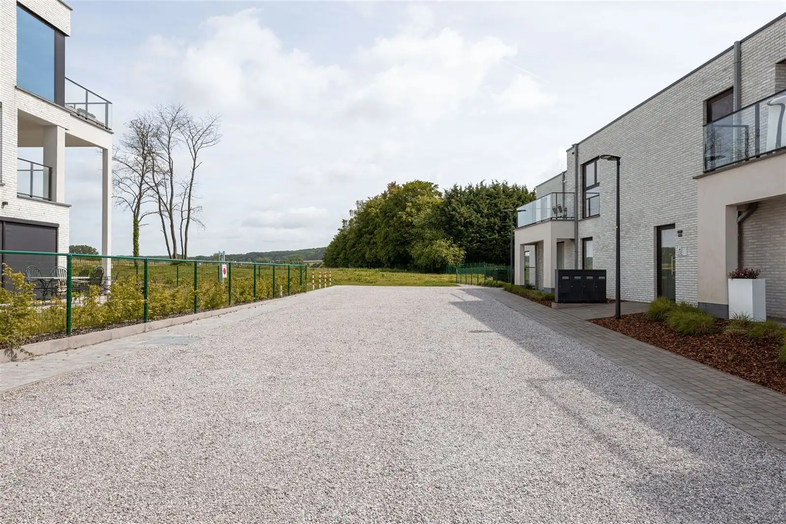 Recent appartement, rustig gelegen, doch op 200m van centrum foto 22