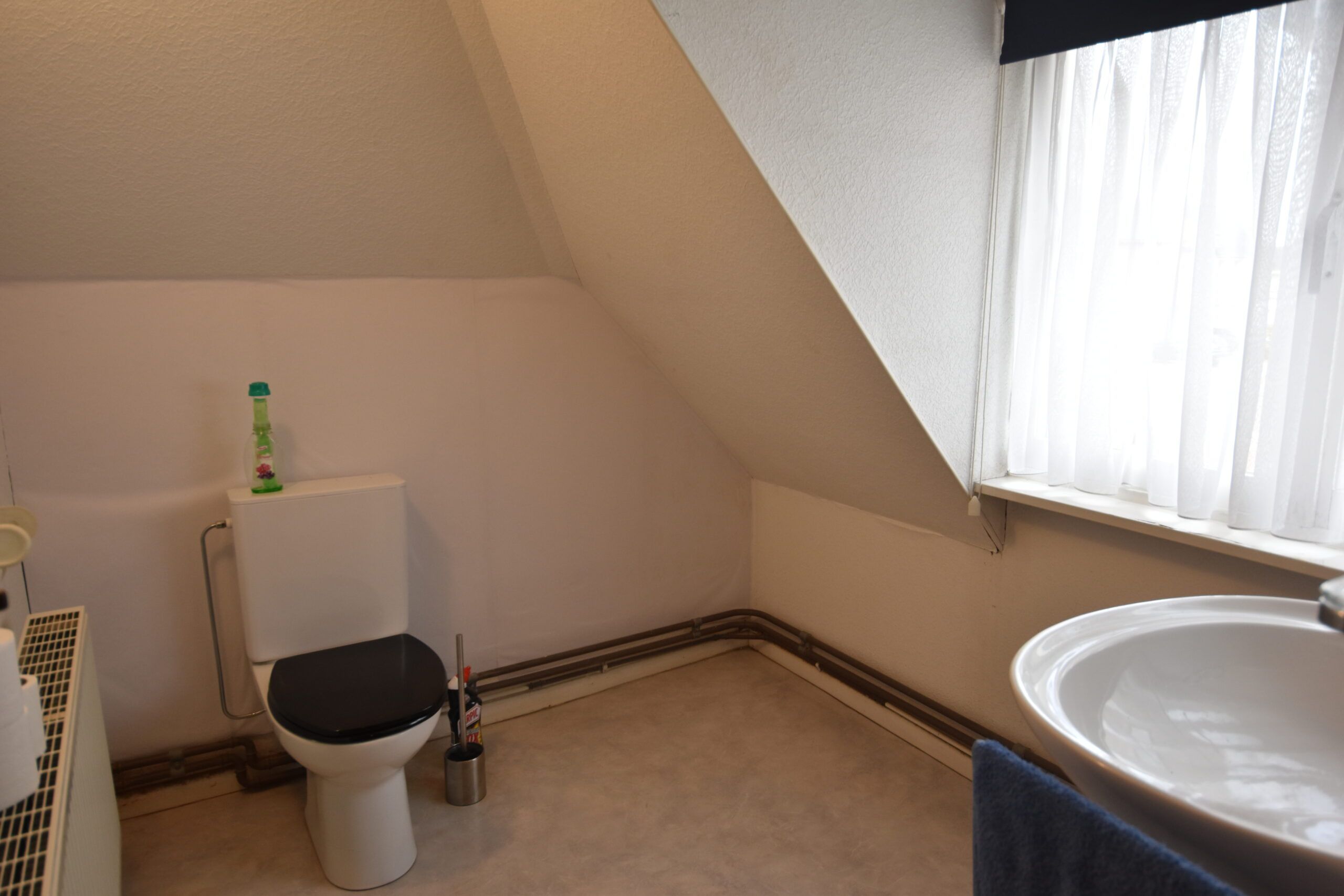 Charmante woning met magazijn – wordt volledig gerenoveerd opgeleverd foto 18