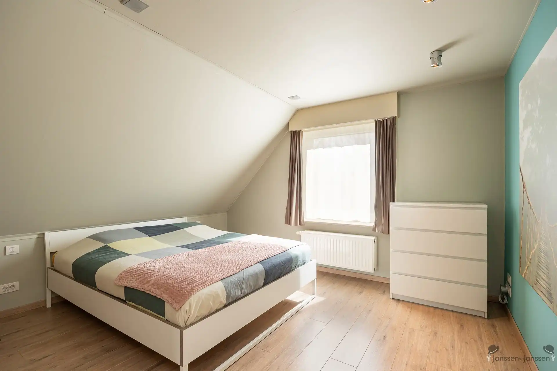 Instapklare open bebouwing met 3 slpkmrs foto 11