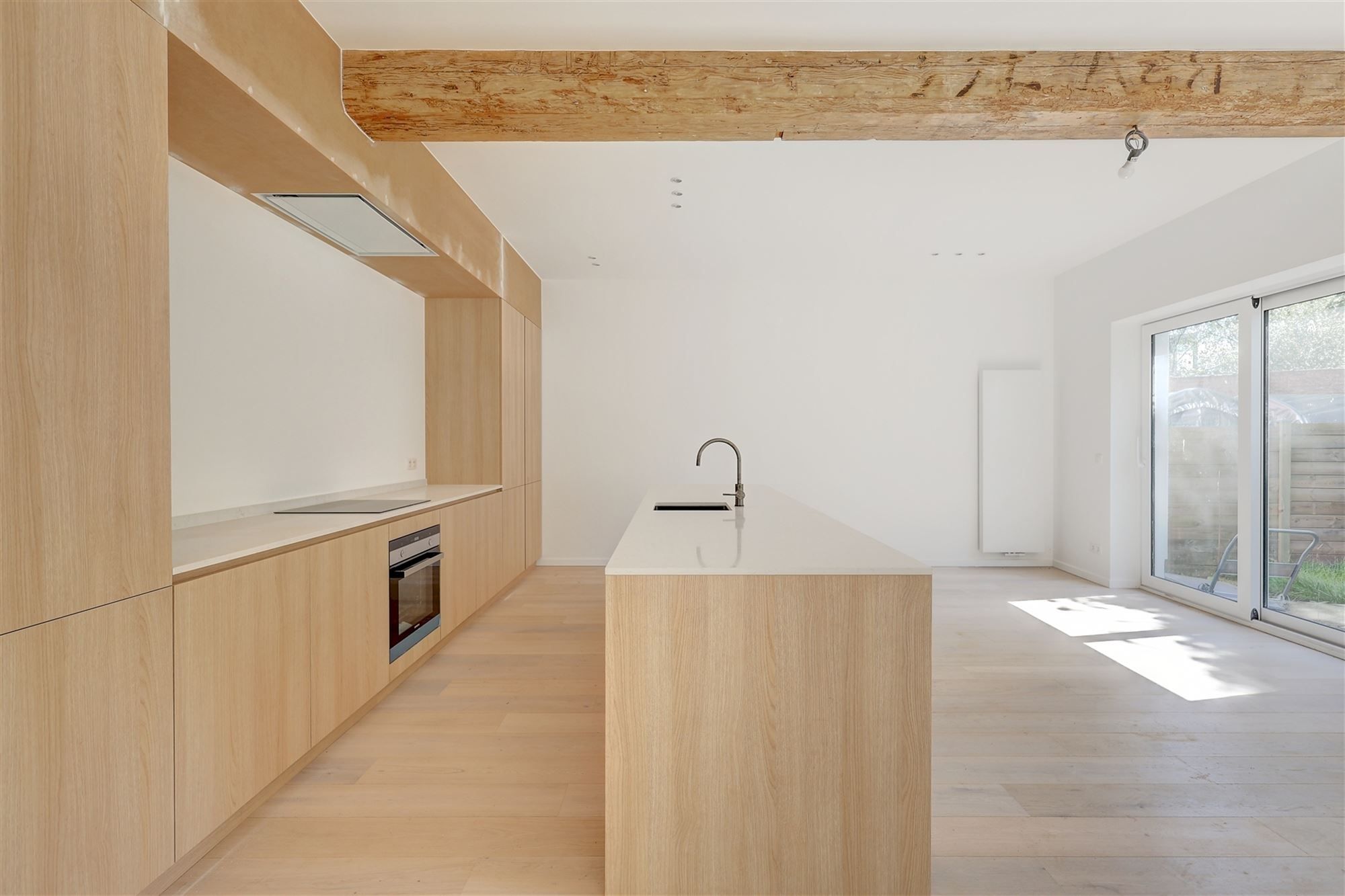 Prachtig gerenoveerd huis in binnengebied in centrum Kontich foto 5