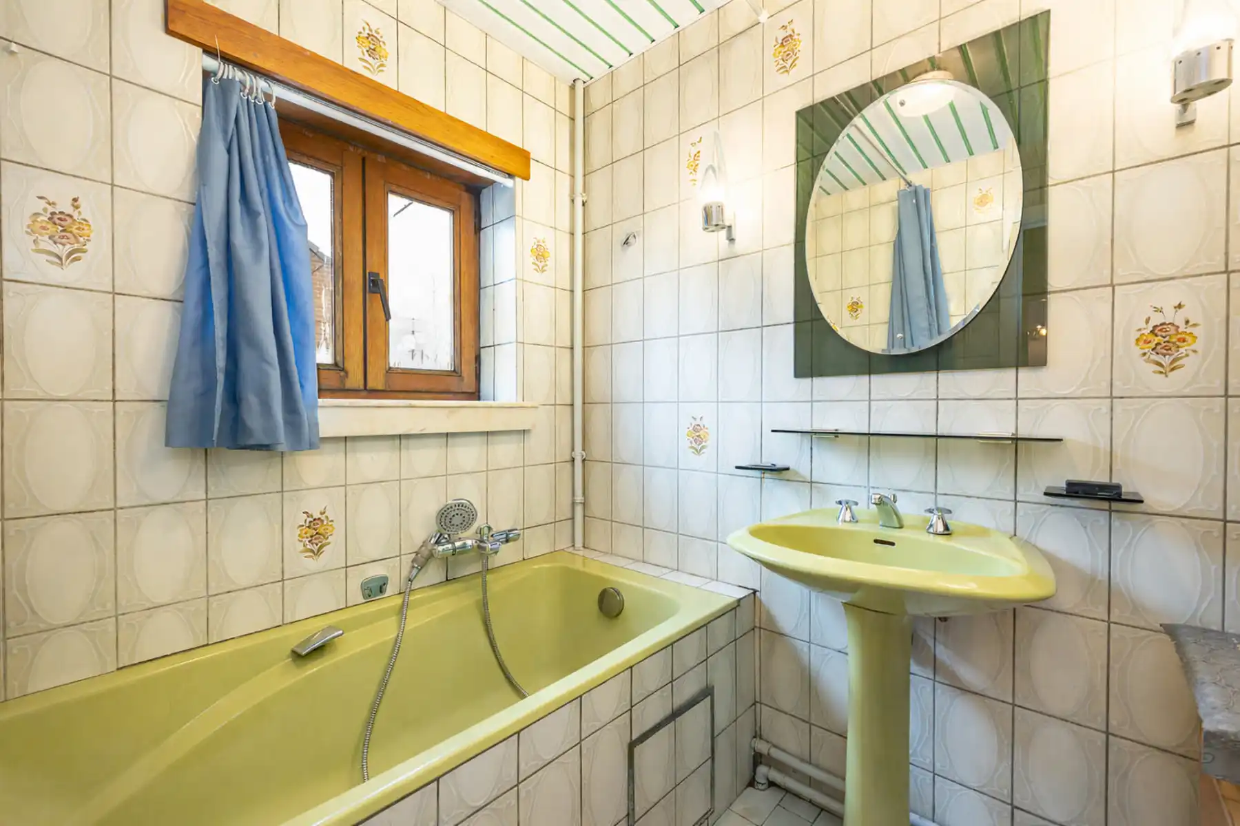 Charmante woning met drie slaapkamers. foto 19