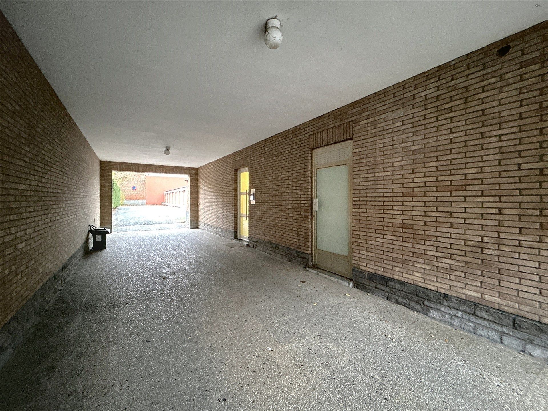 1 slaapkamer appartement op toplocatie foto 8