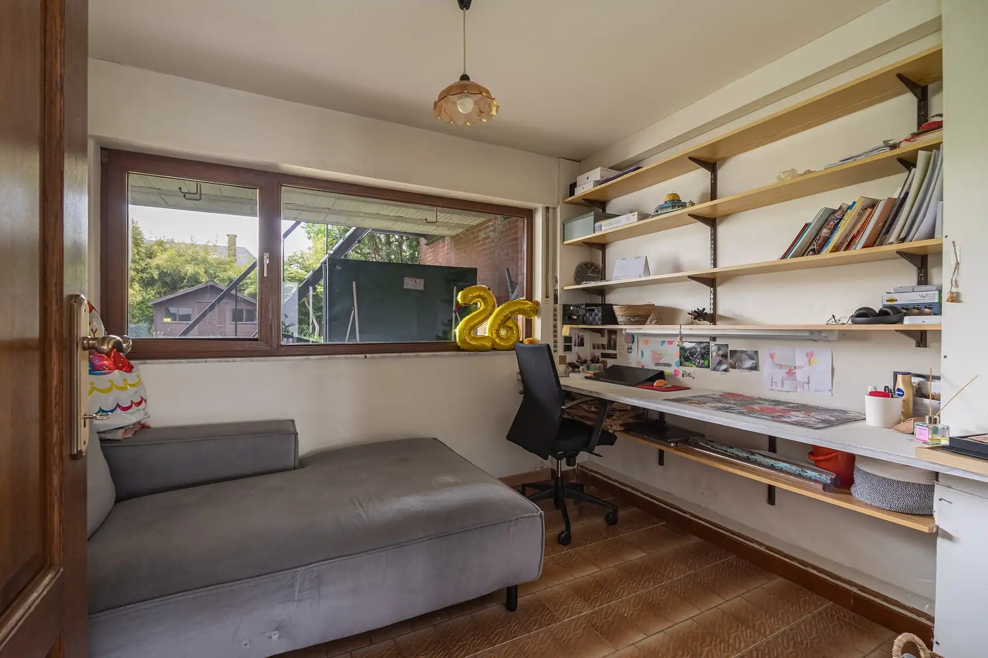 Ruime bel-etagewoning met 3 à 4 slaapkamers, garage en tuin foto 13