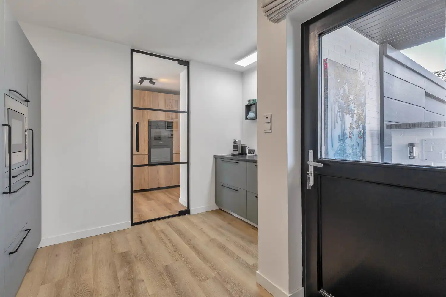 Uitzonderlijke, instapklare woning in Gellik waar stijlvol gelijkvloers wonen en hedendaags comfort samenkomen tot een uniek geheel! foto 29