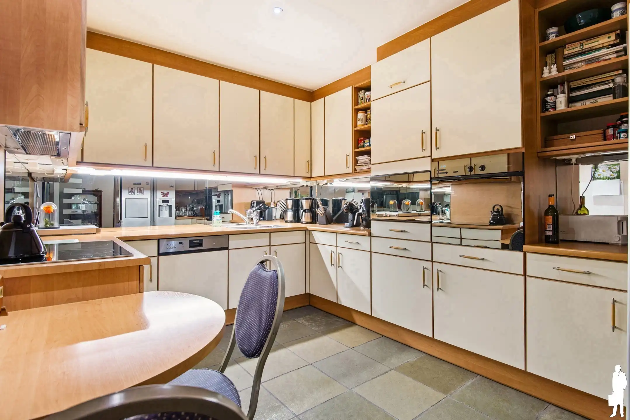 Dubbelappartement met zicht op Groenplaats en Kathedraal foto 10